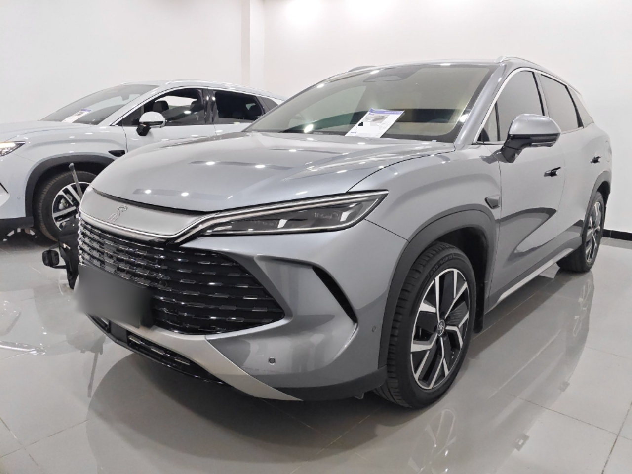 BYD SongL DM-i 2025 car image 