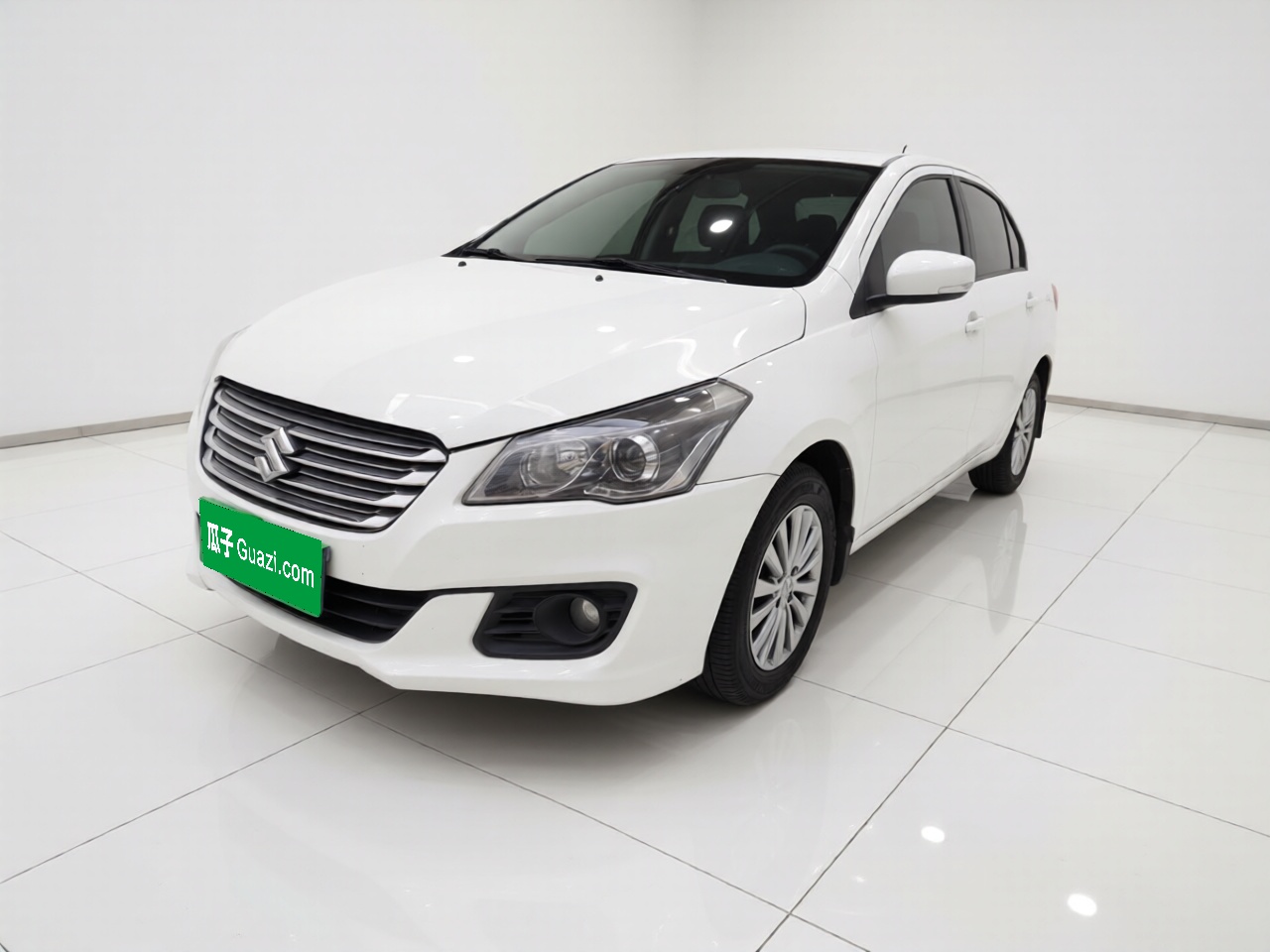 Suzuki Ciaz 2016 汽车图片 