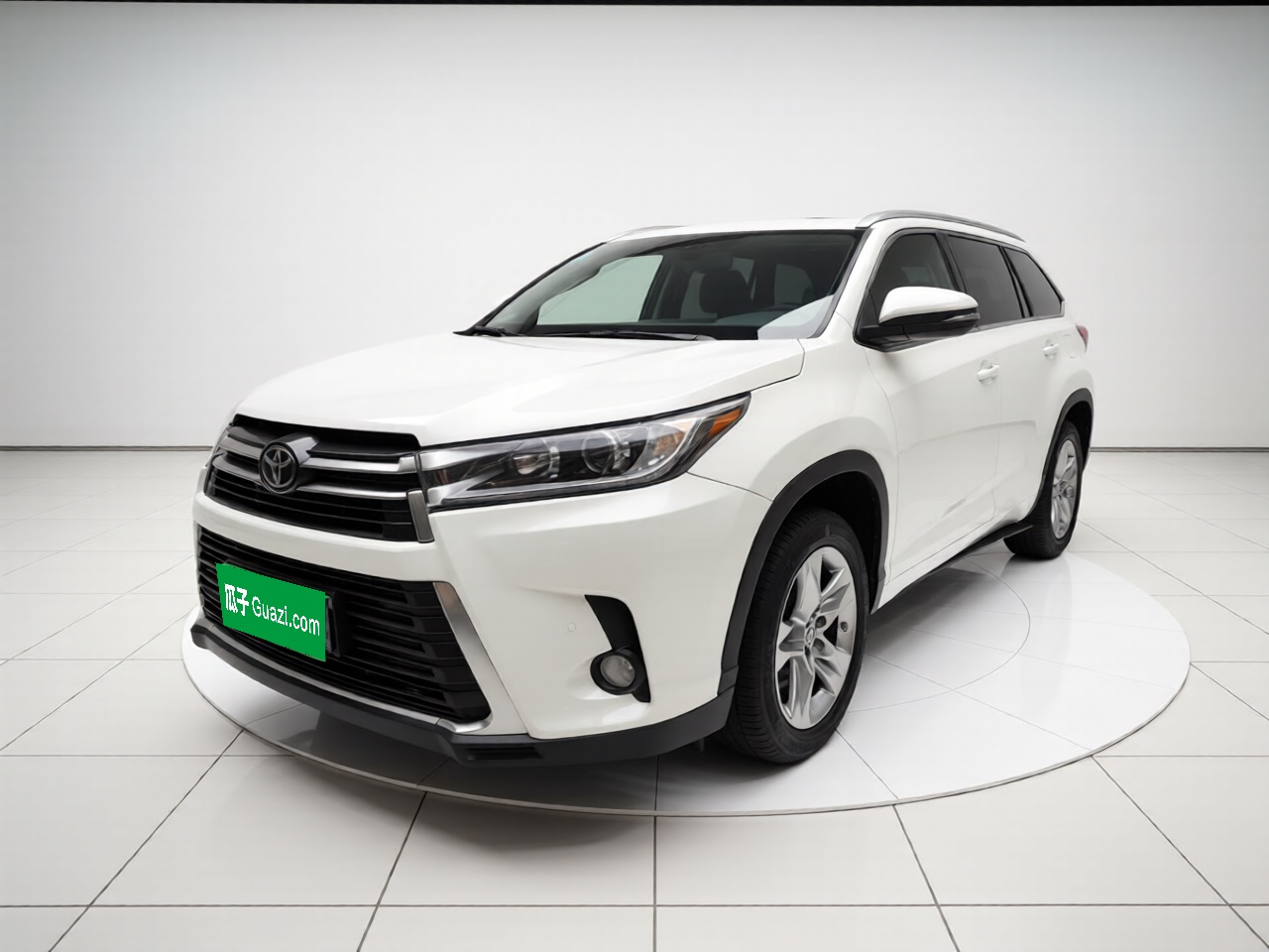 Toyota Highlander 2019 Toyota Highlander 2019 car image