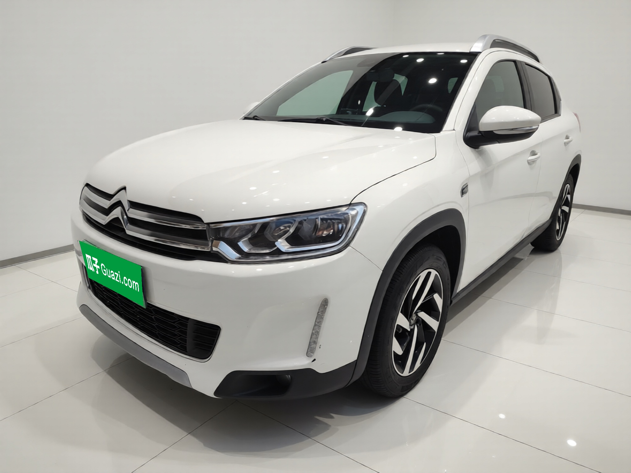 Citroen C3-XR 2015 Citroen C3-XR 2015 car image