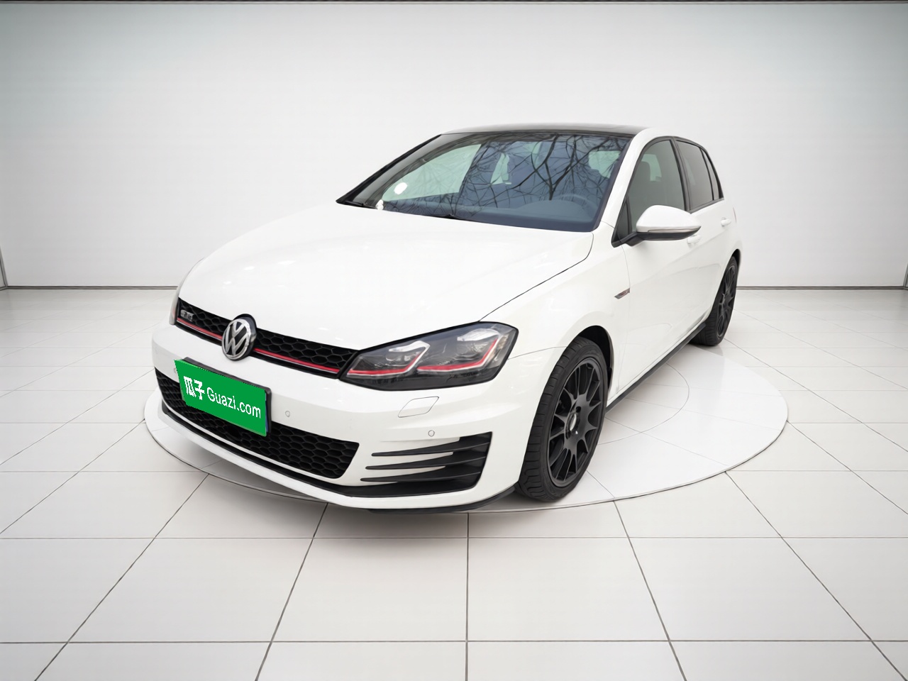 Volkswagen GolfGTI 2016 car image 