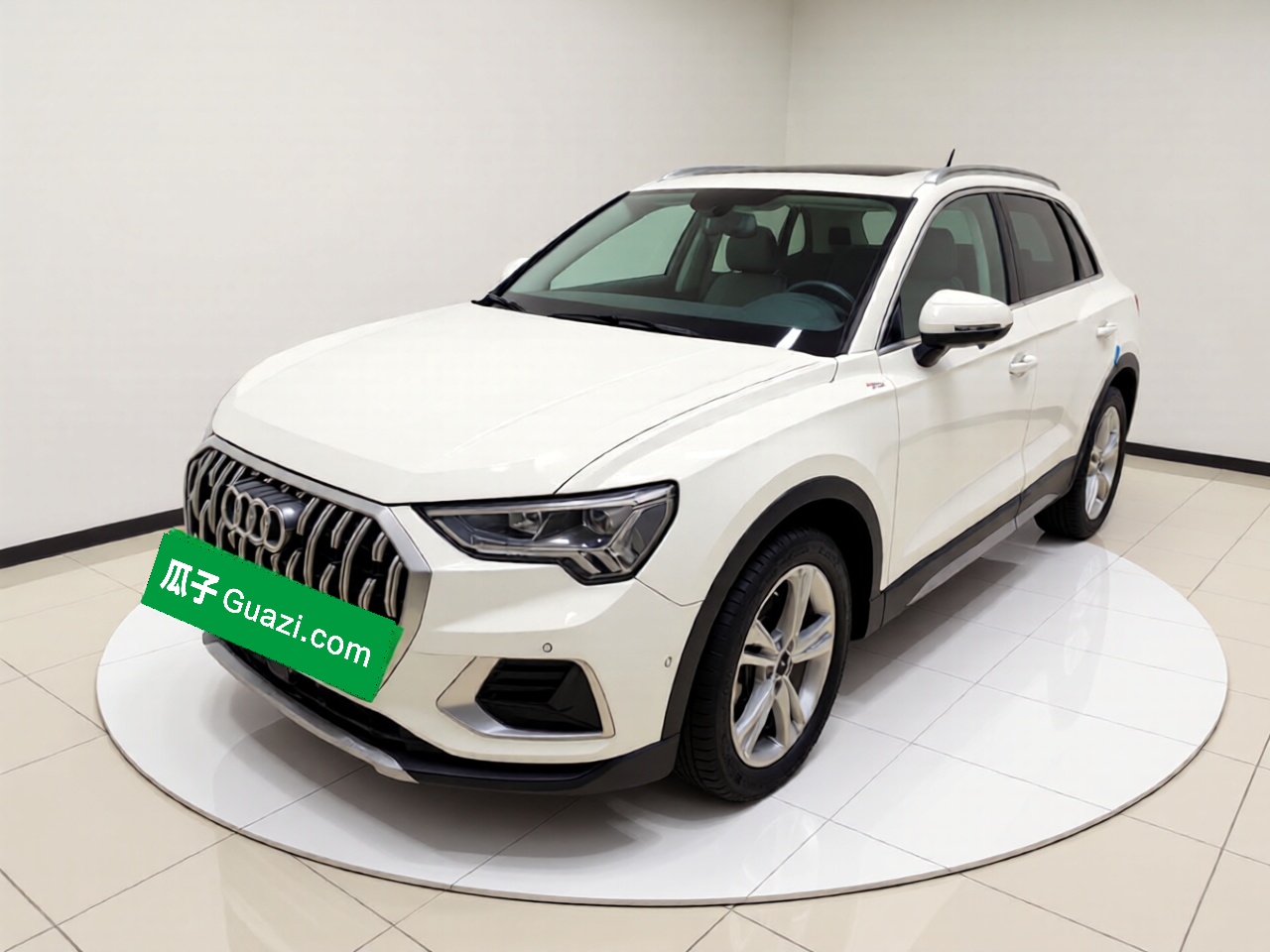 Audi Q3 2021 Audi Q3 2021 car image