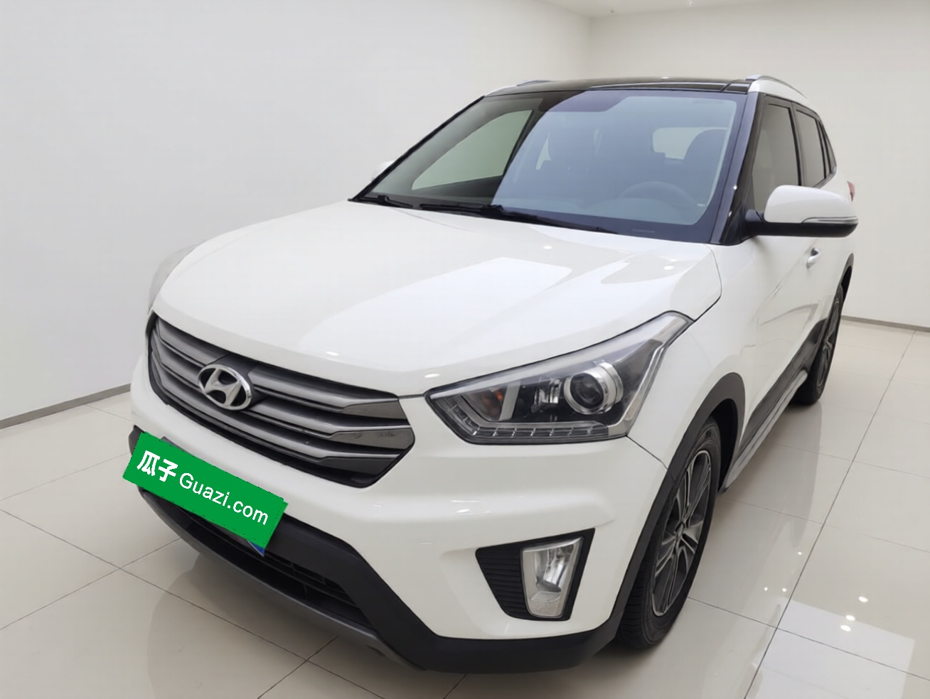 Hyundai ix25 2015 car image 