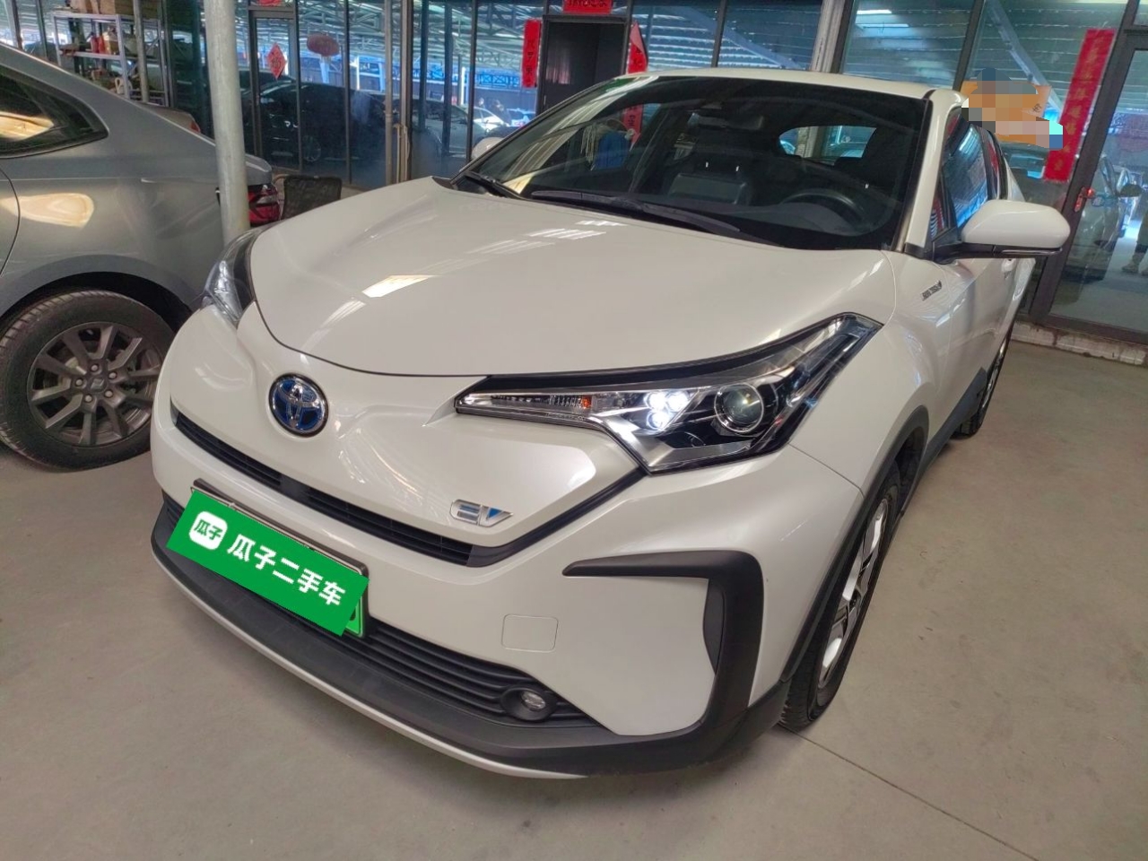 Toyota Izoa E 2022 汽车图片 