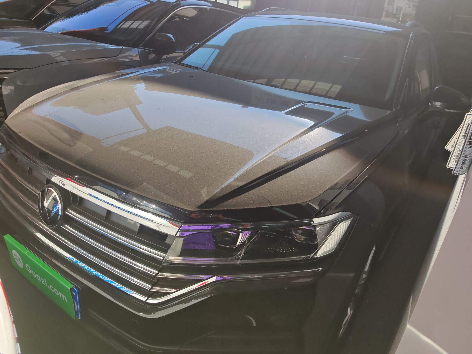 Volkswagen Touareg 2020 car image 