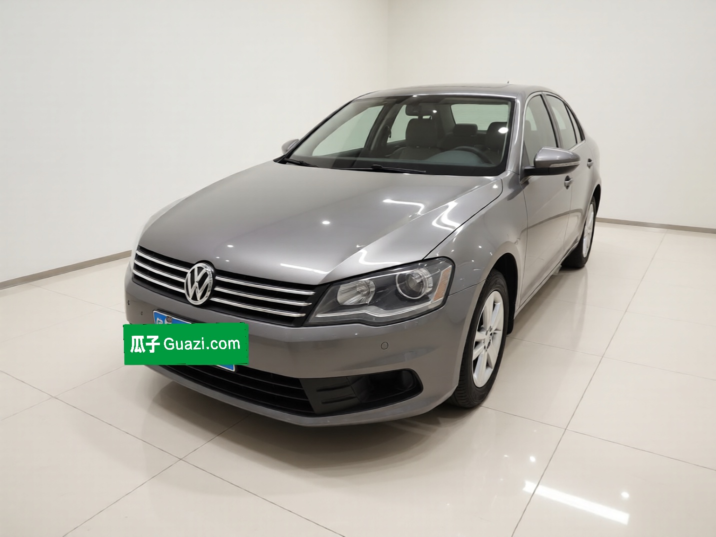Volkswagen Bora 2014 car image 