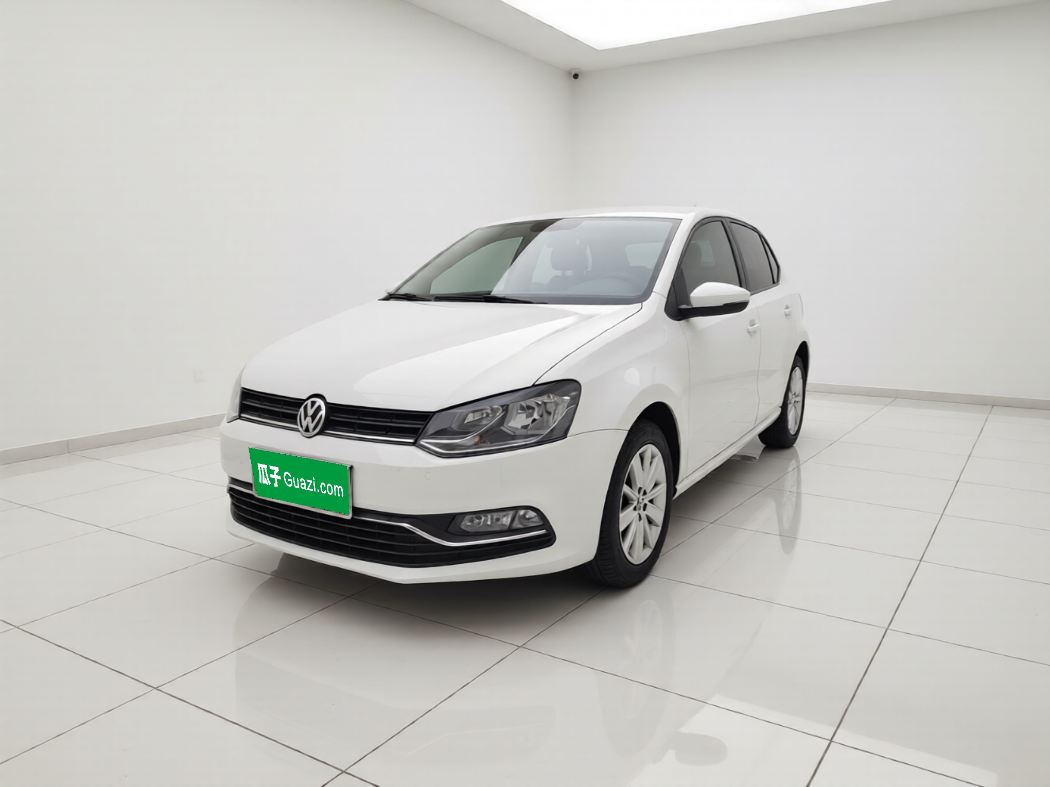 Polo 2015 Polo 2015 car image