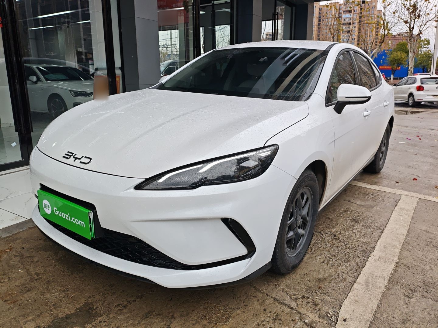 BYD Seal 05 DM-i 2025 BYD Seal 05 DM-i 2025 car image