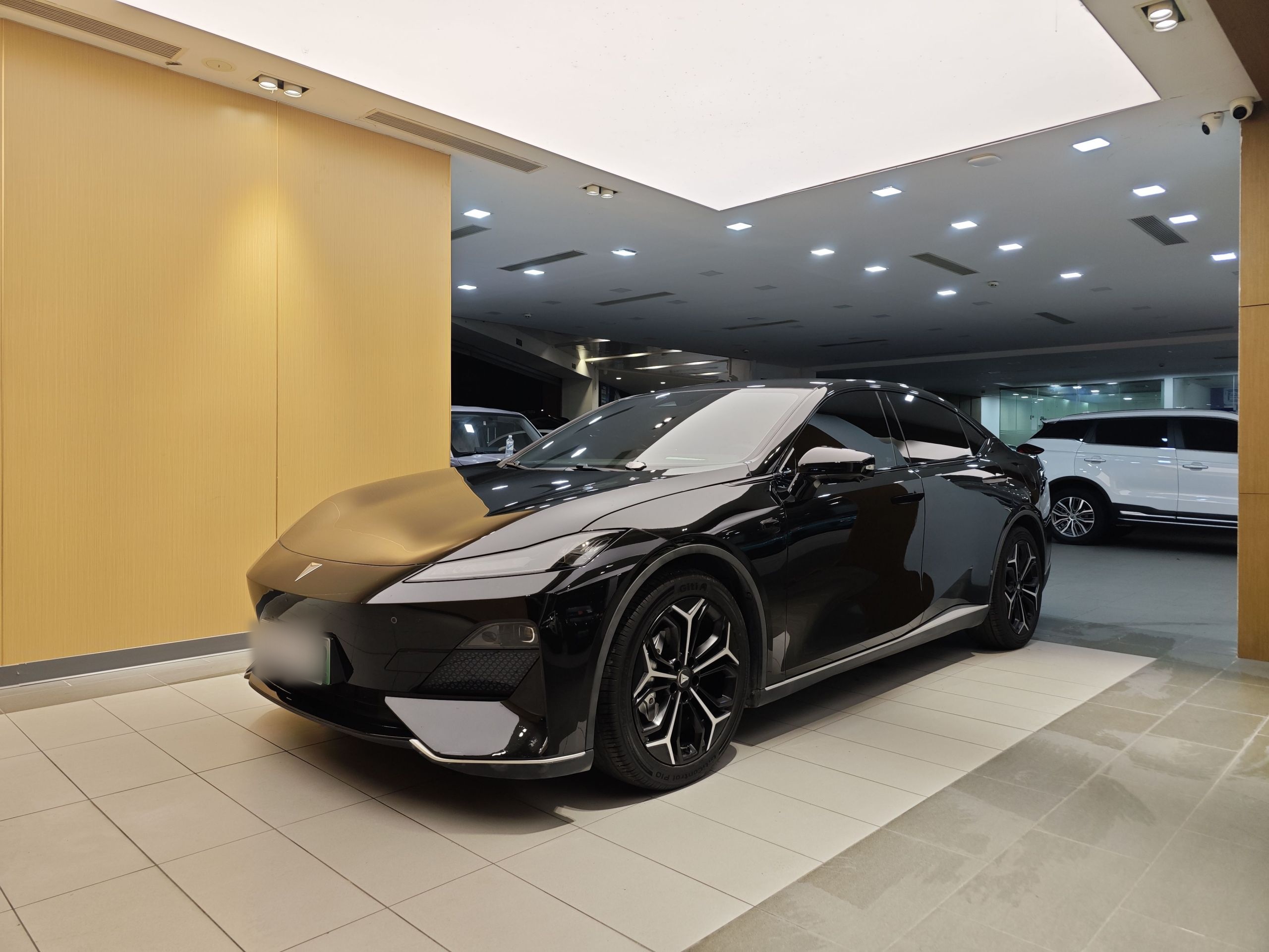 Deepal SL03 2024 car image 