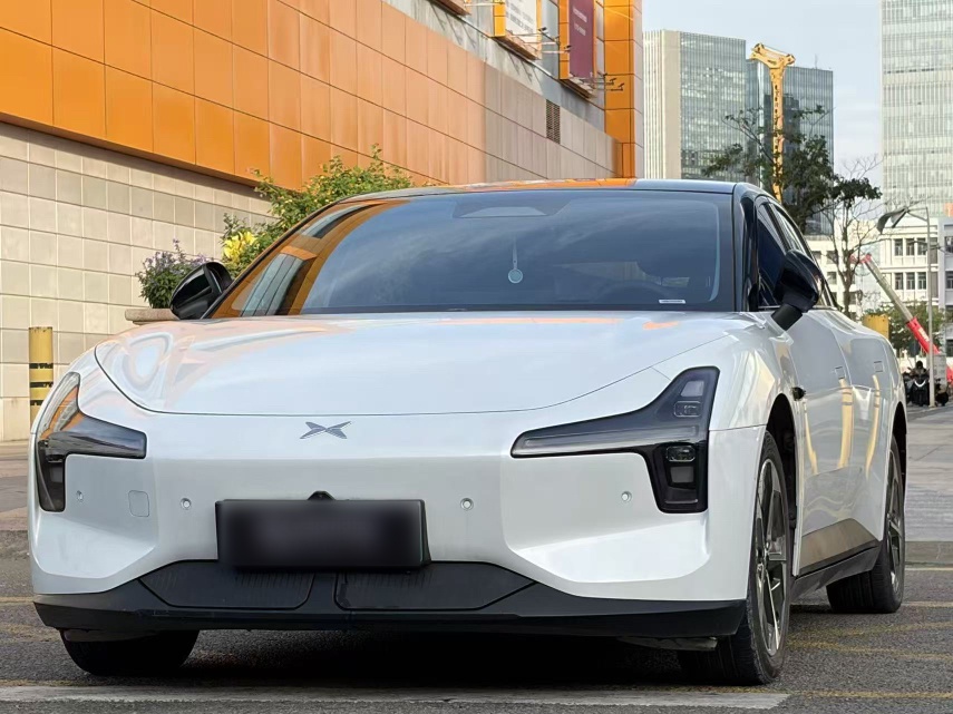 Xpeng MONA M03 2025 immagine di auto 