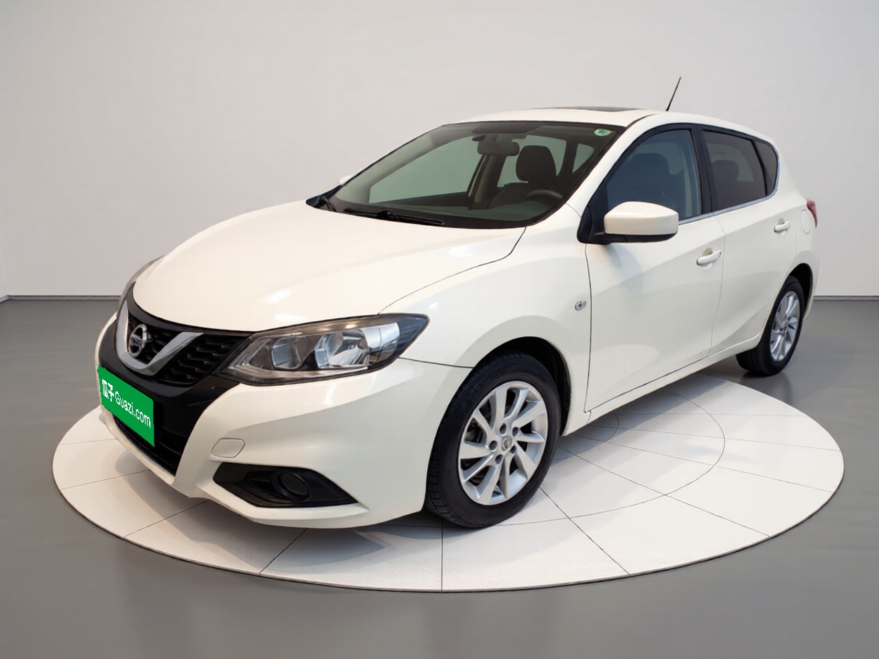 Nissan TIIDA 2016 汽车图片 