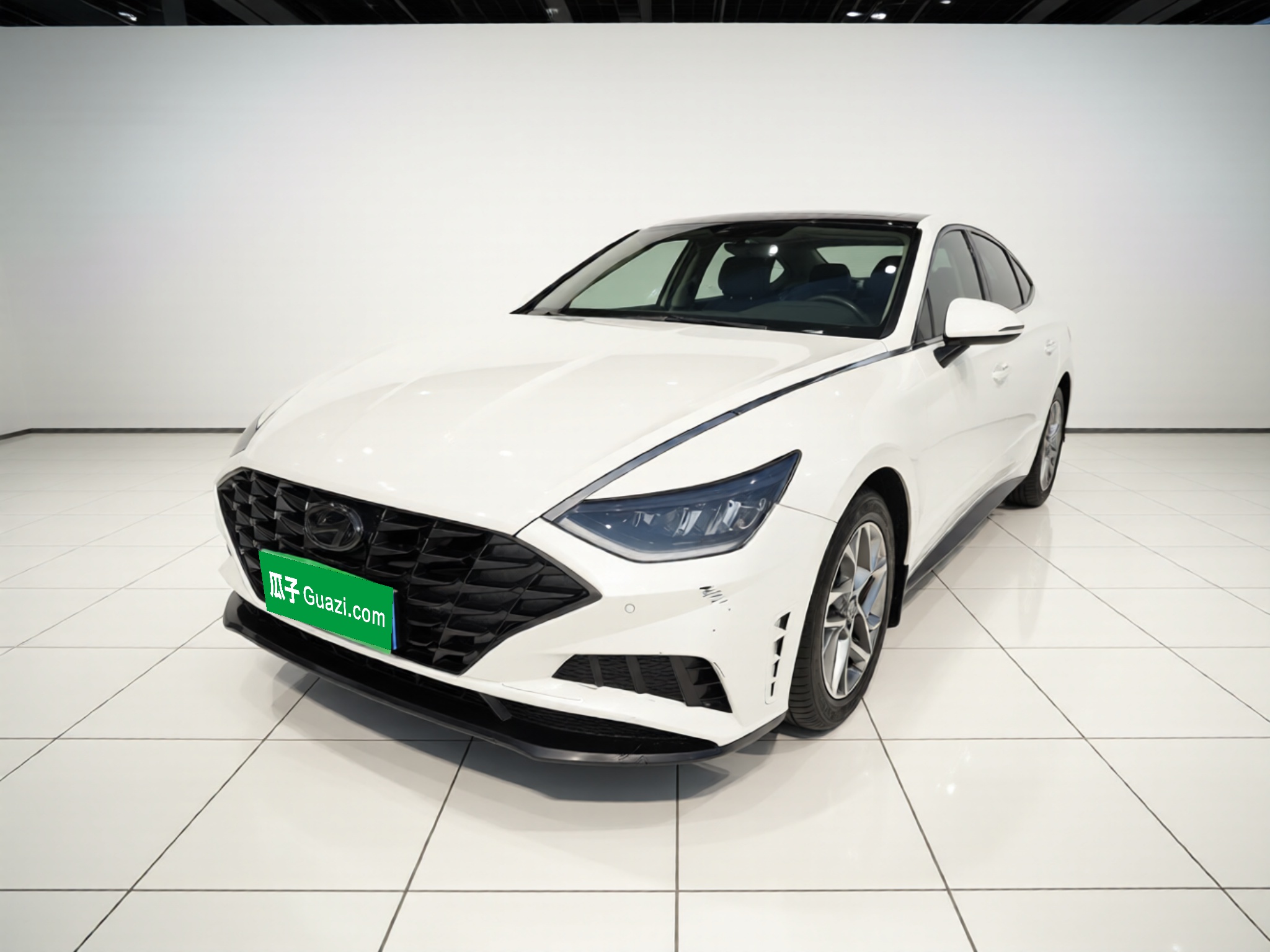 Hyundai Sonata 2020 car image 