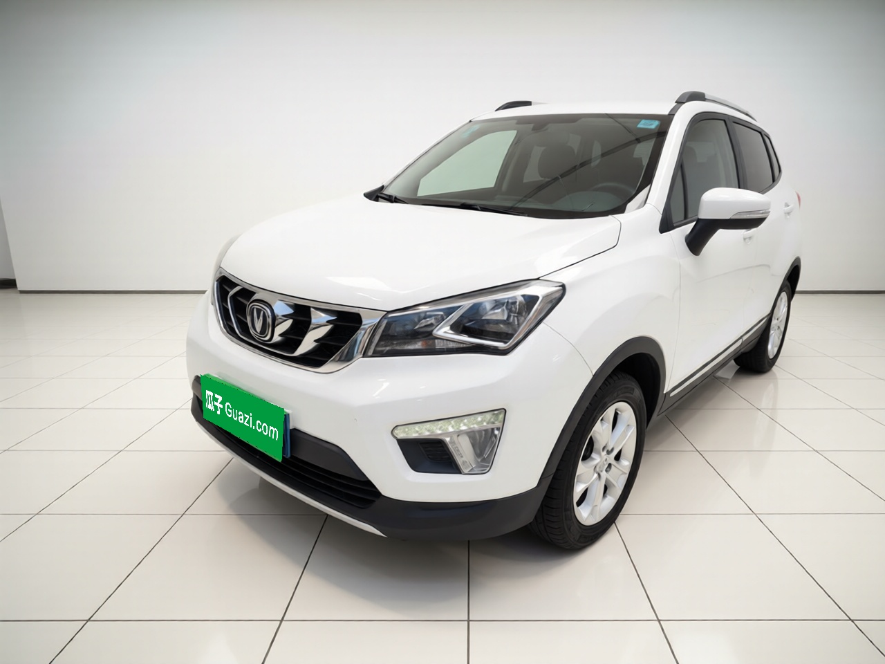 Changan CS15 2018 Changan CS15 2018 immagine di auto
