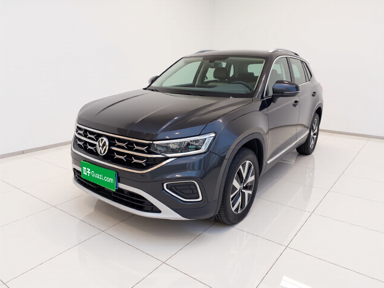 Volkswagen Tayron 2025 immagine di auto 