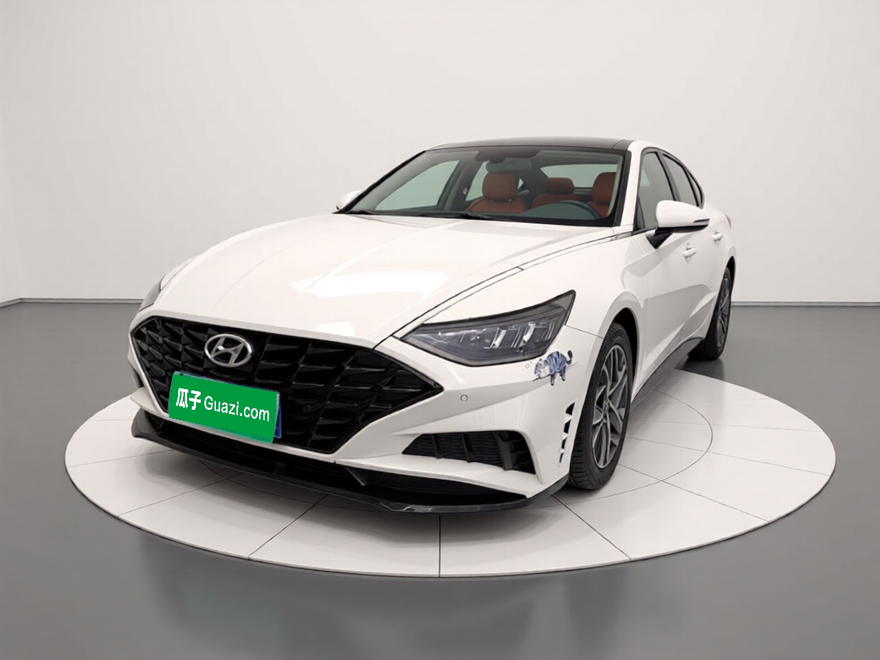 Hyundai Sonata 2020 car image 