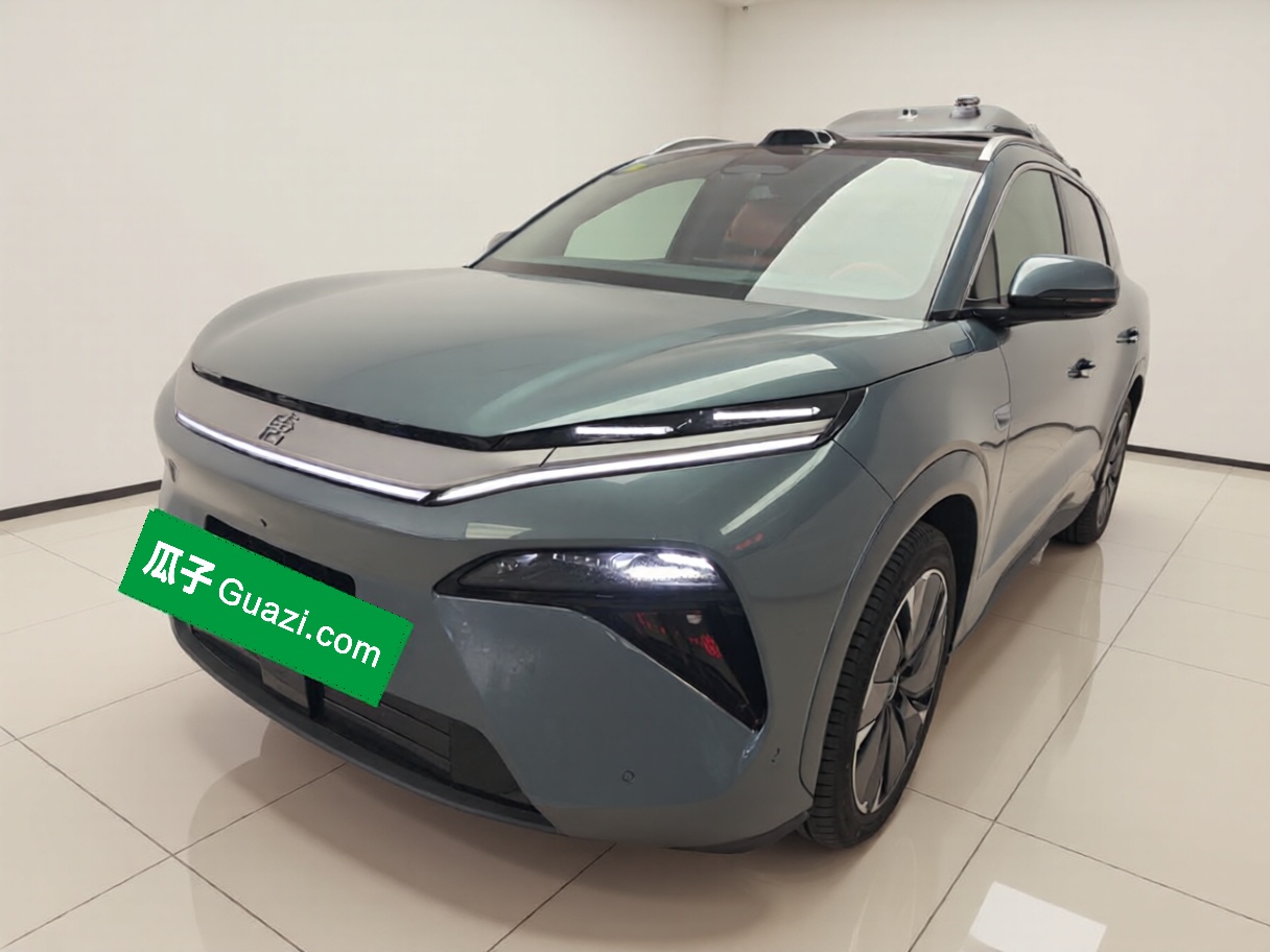 BYD Tang L 2025 immagine di auto 