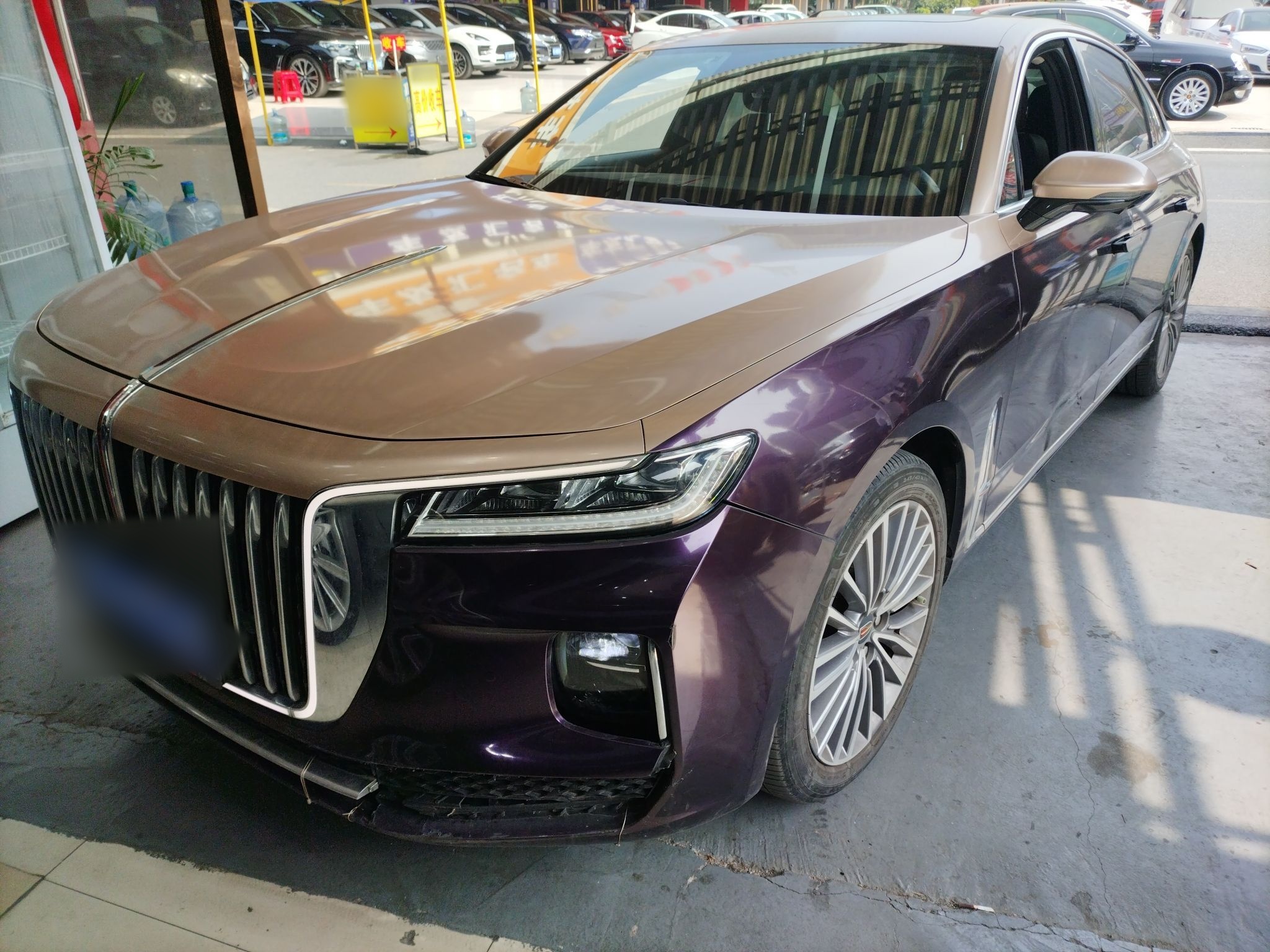 HongQi H9 2022 car image 