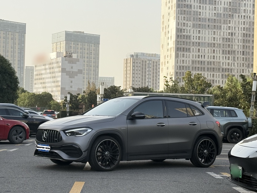 Mercedes-Benz GLA AMG 2023 Mercedes-Benz GLA AMG 2023 car image