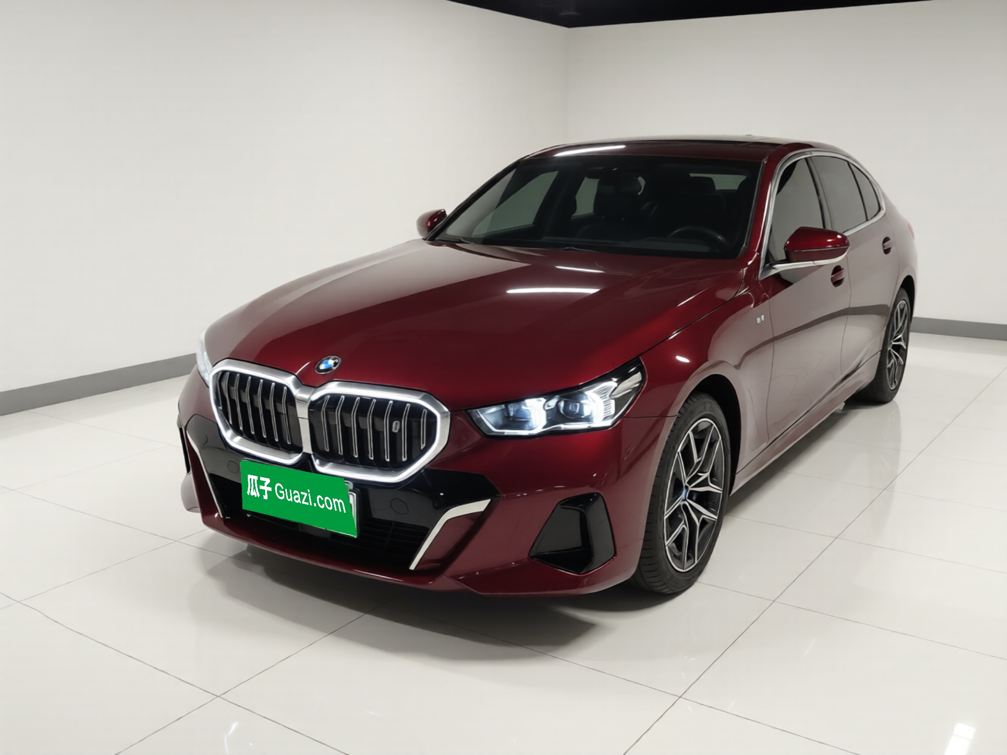 BMW i5 2024 BMW i5 2024 car image