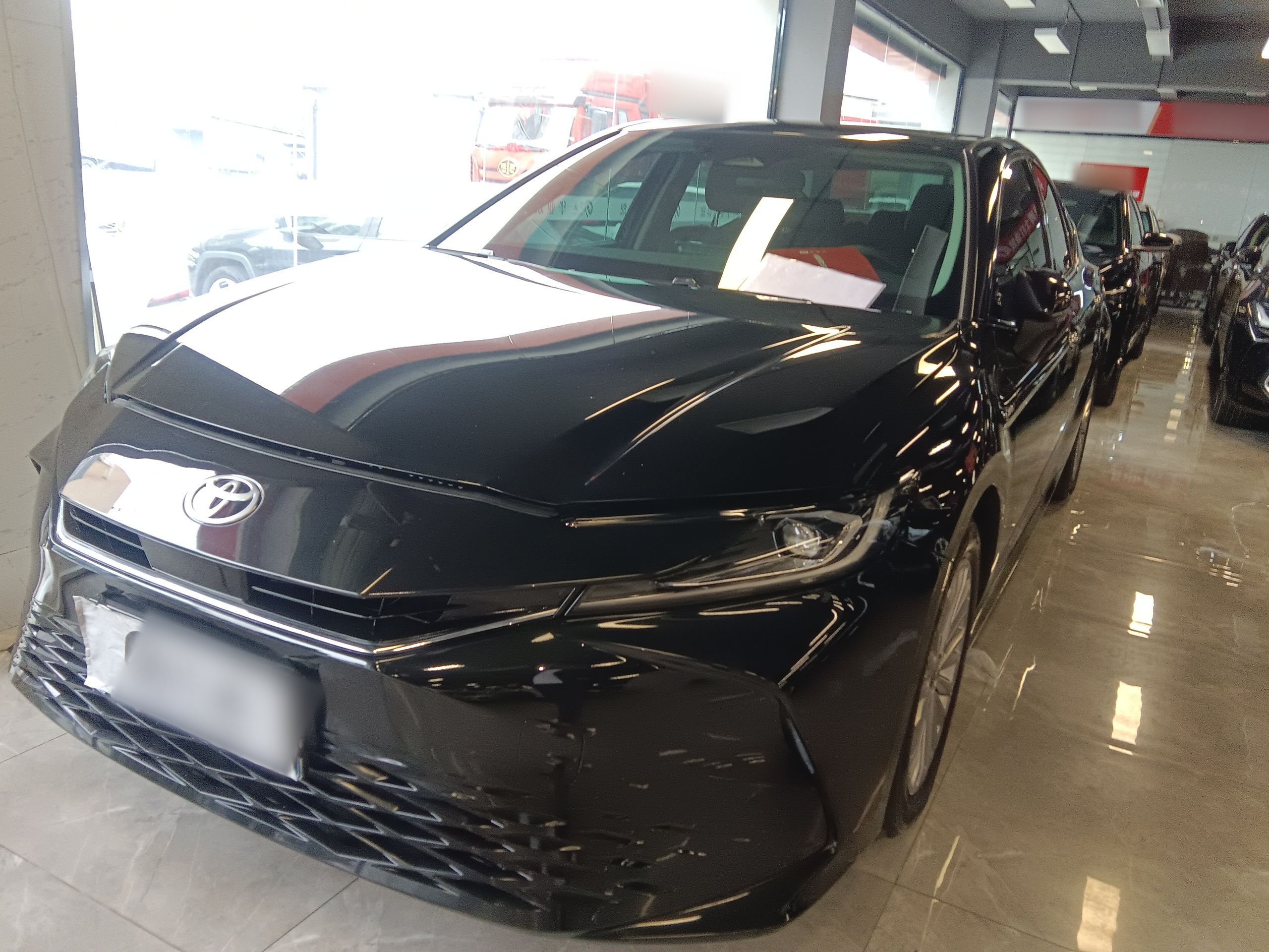 Toyota Camry 2024 汽车图片 