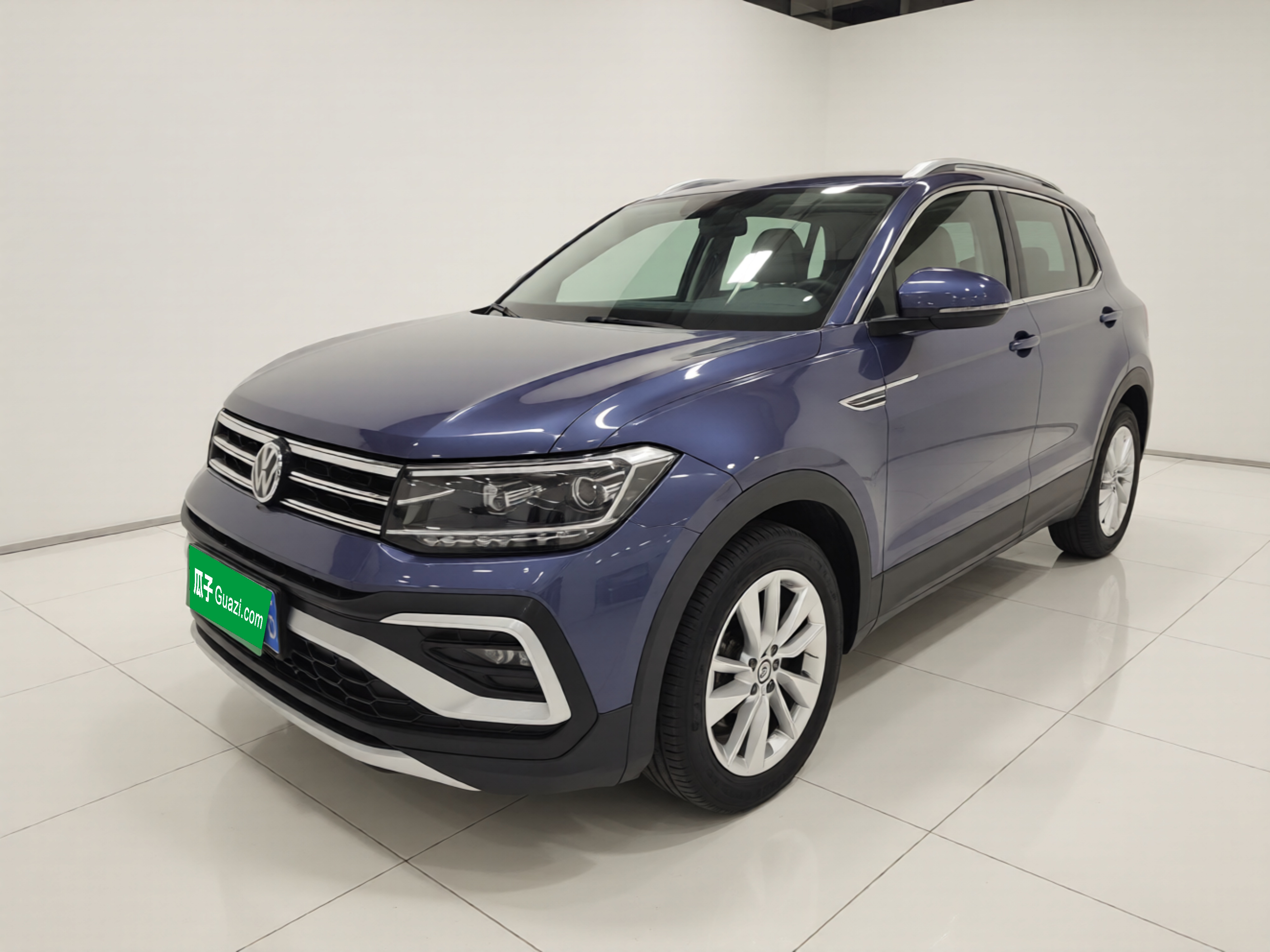 Volkswagen T-Cross 2020 Volkswagen T-Cross 2020 car image