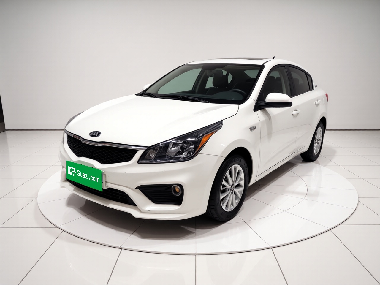 Kia K2 2018 汽车图片 