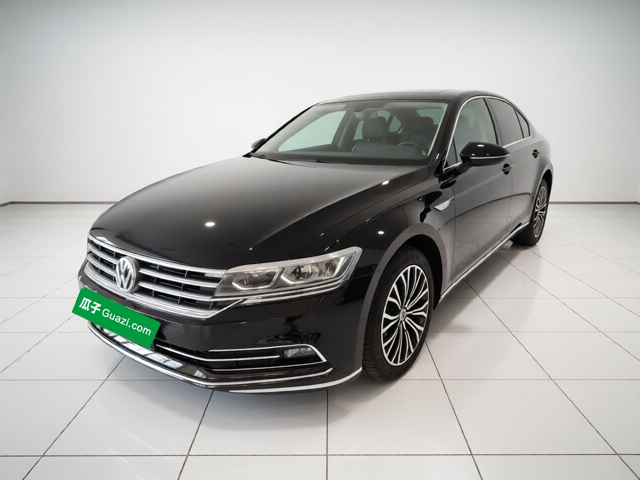 Volkswagen Phideon 2018 immagine di auto 