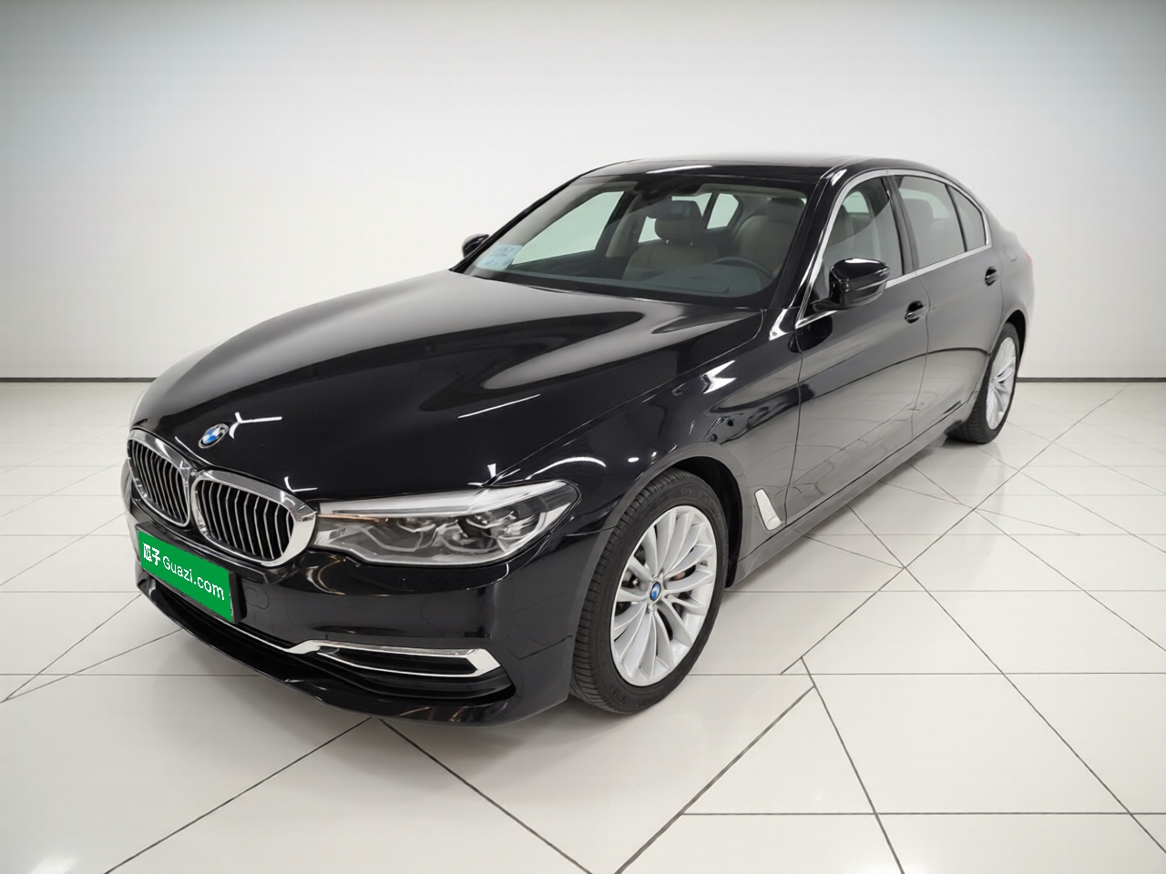 BMW 5 Series 2020 car image 