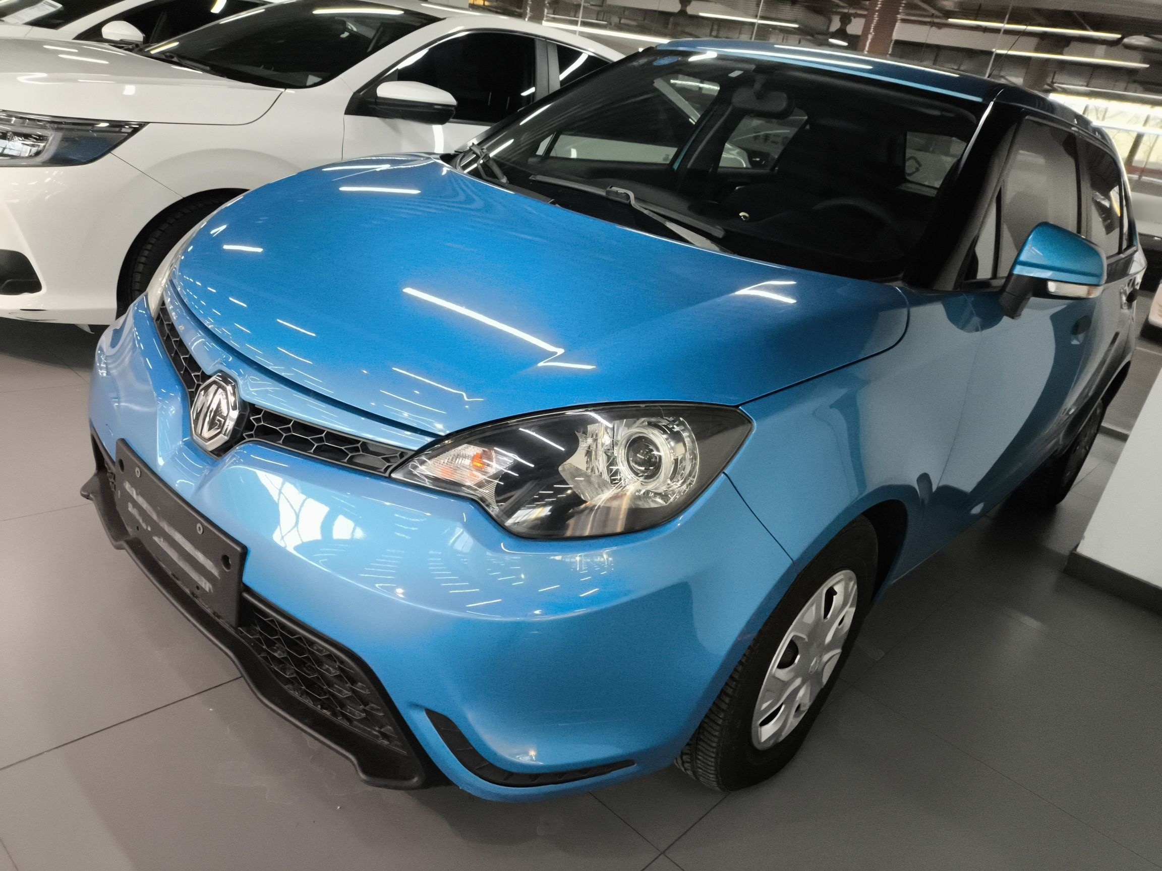 MG 3 2015 MG 3 2015 car image