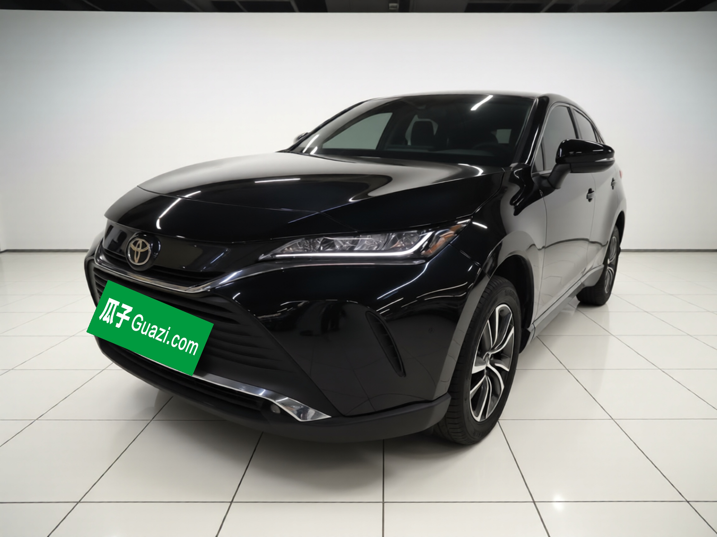 Toyota Harrier 2022 汽车图片 