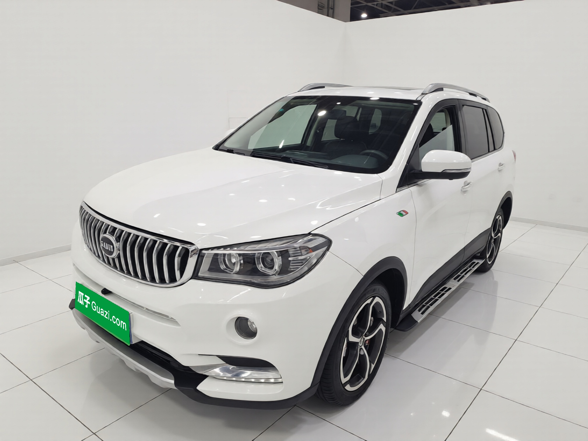 SWM X7 2018 SWM X7 2018 صورة سيارة