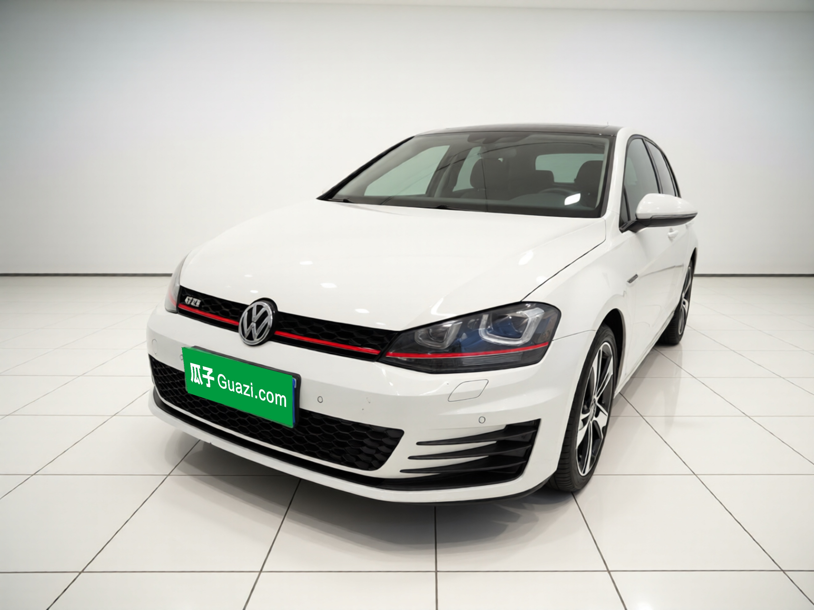 Volkswagen GolfGTI 2016 car image 