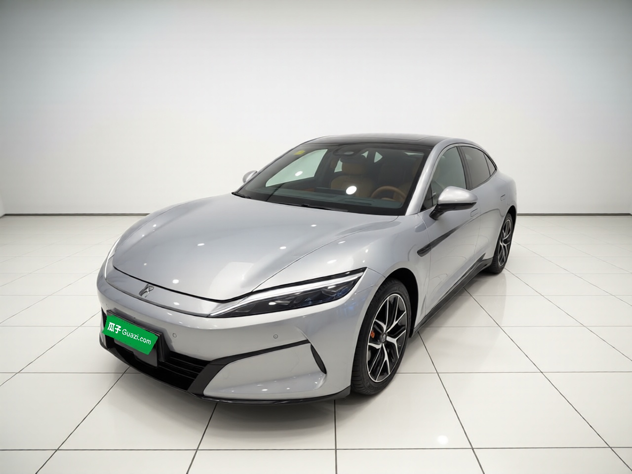 BYD HanL 2025 car image 