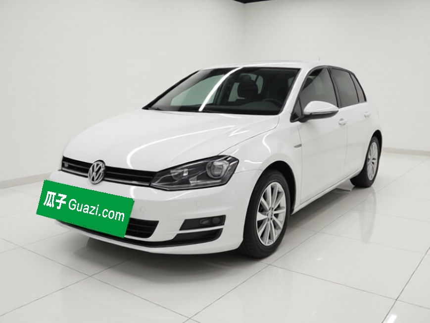 Volkswagen Golf 2014 Volkswagen Golf 2014 car image