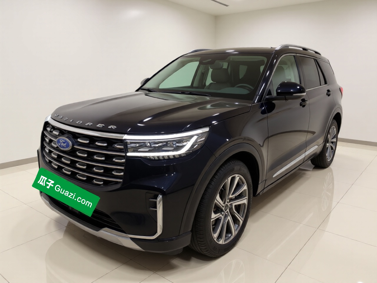 Ford Explorer 2024 car image 