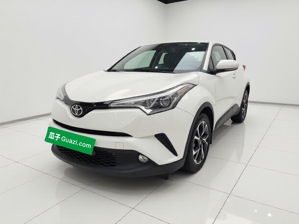 Toyota C-HR 2021 Toyota C-HR 2021 car image