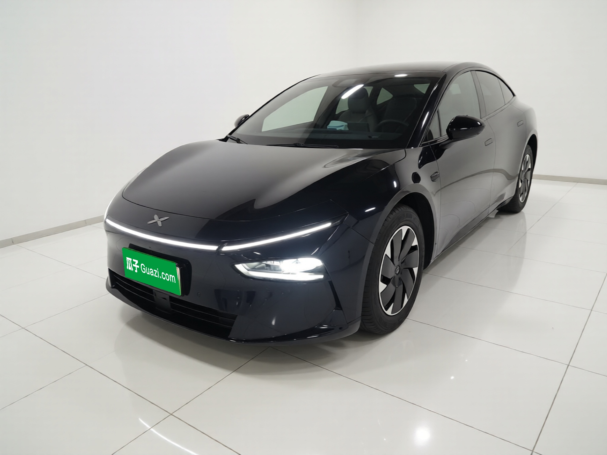 Xpeng P7+ 2024 car image 