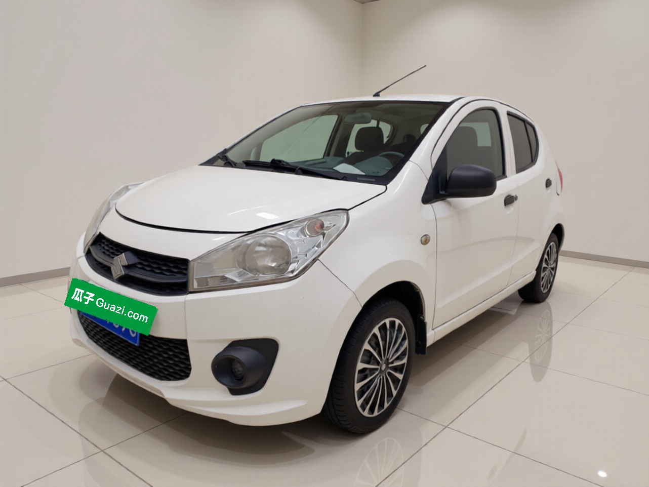 Suzuki Alto 2014 image de voiture 
