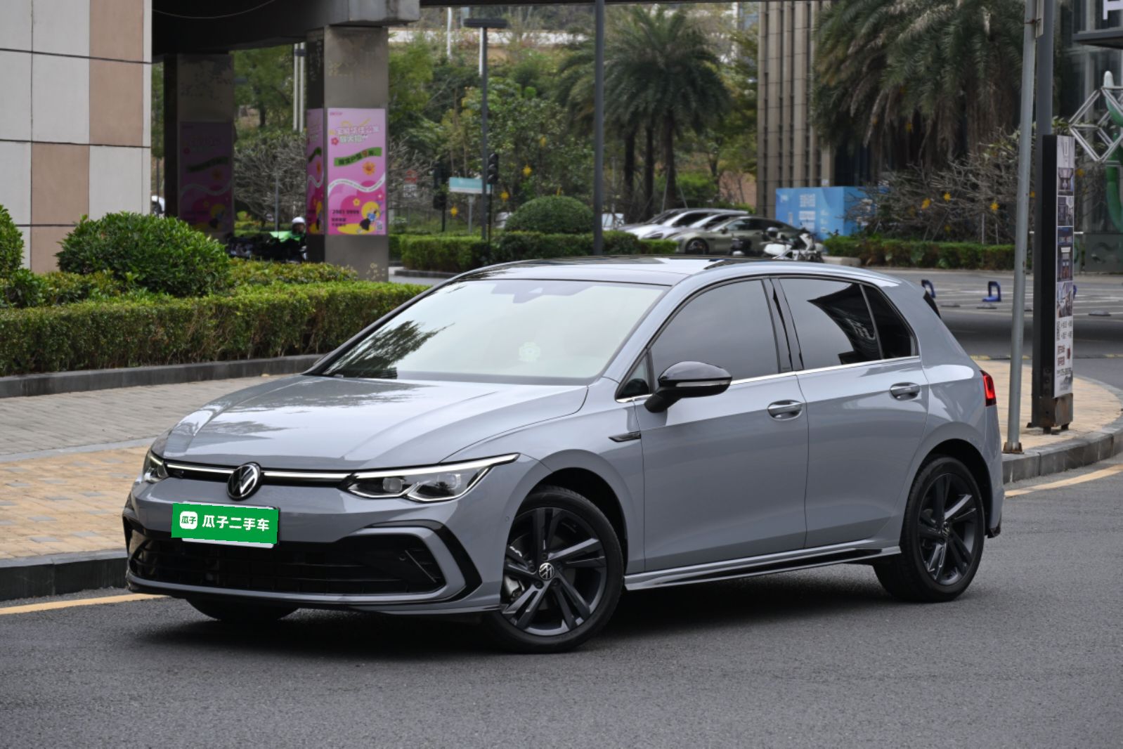 Volkswagen Golf 2022 car image 