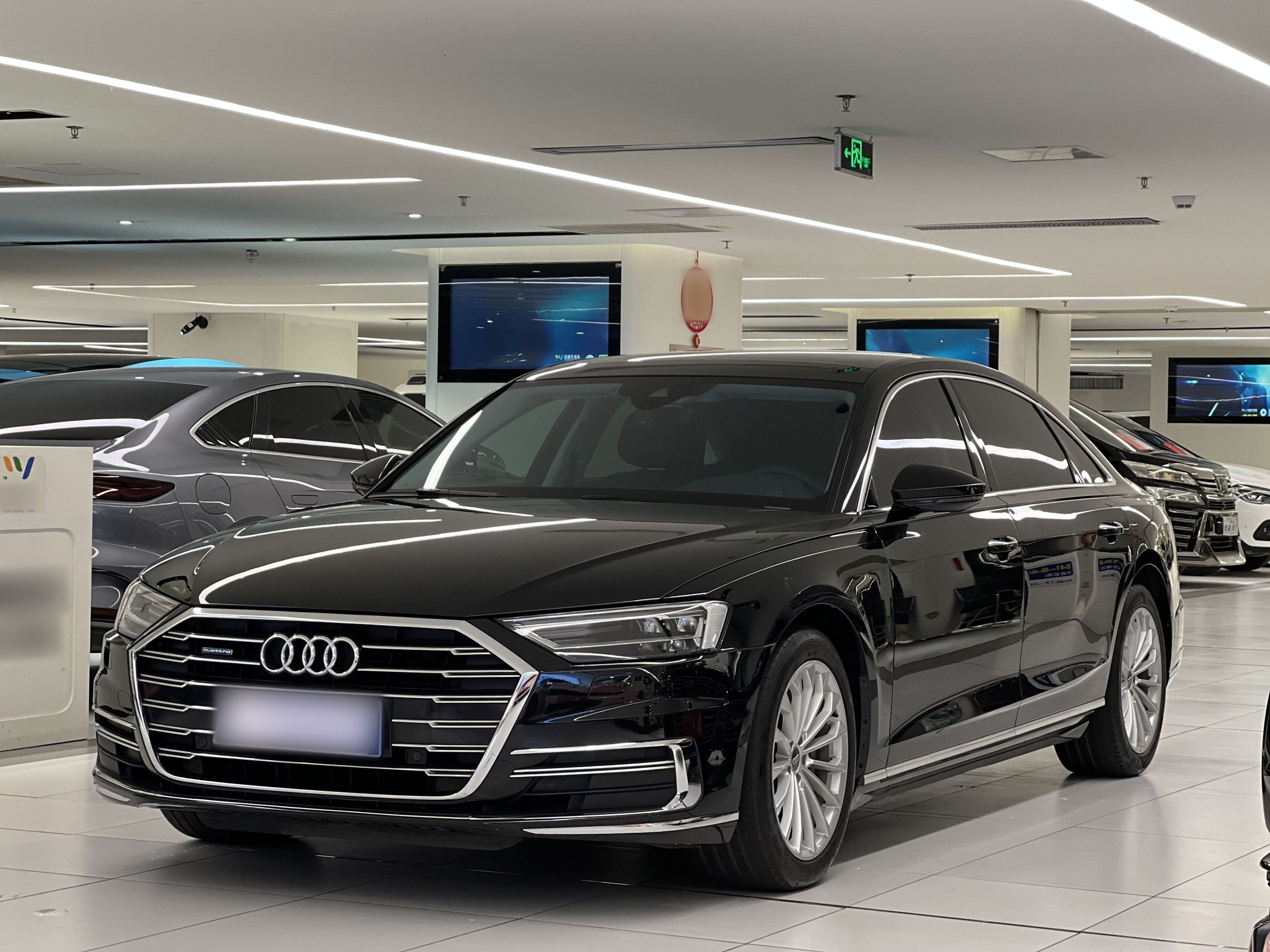 Audi A8 2020 car image 
