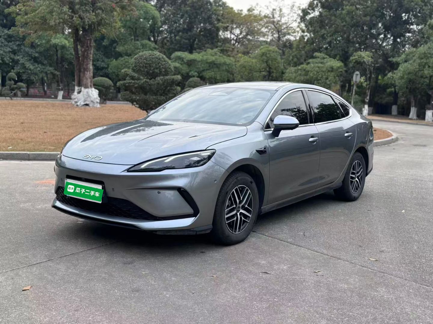 BYD Seal 05 DM-i 2025 BYD Seal 05 DM-i 2025 car image