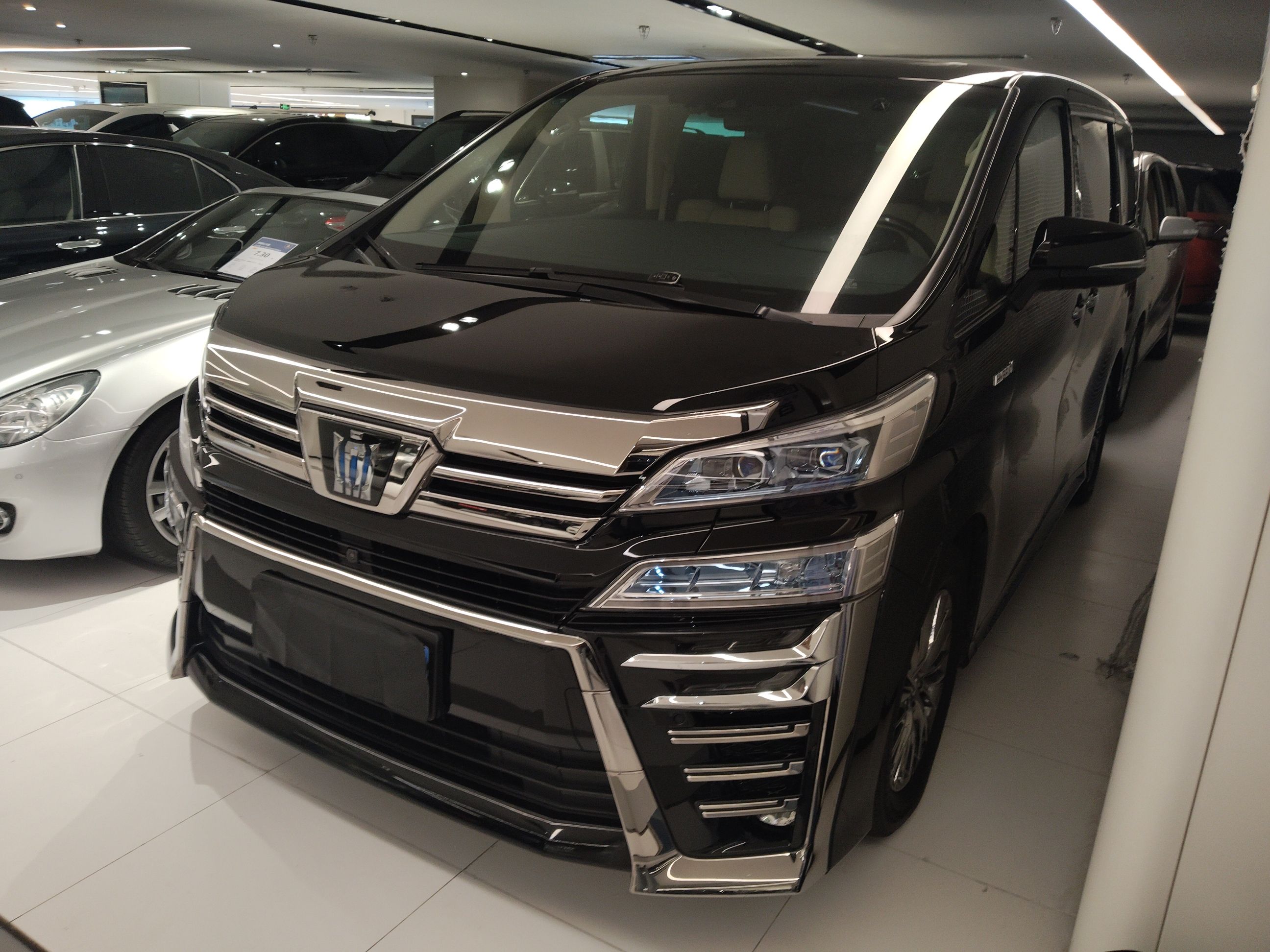 Toyota Vellfire 2022 Toyota Vellfire 2022 immagine di auto