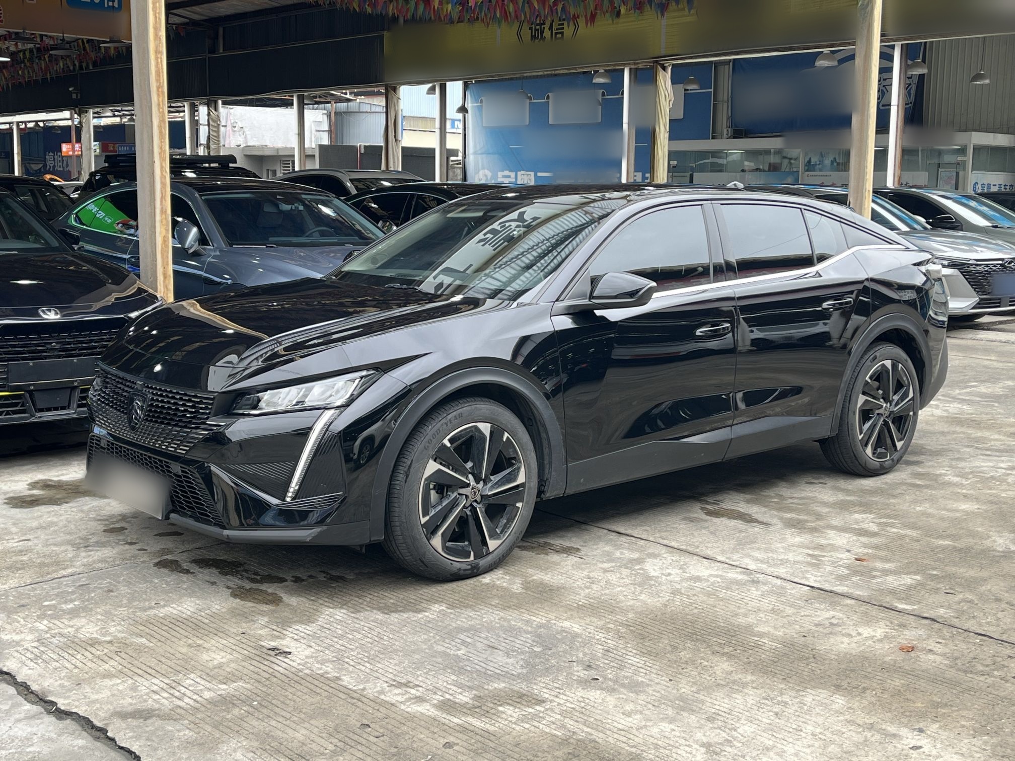 Peugeot 408X 2024 汽车图片 