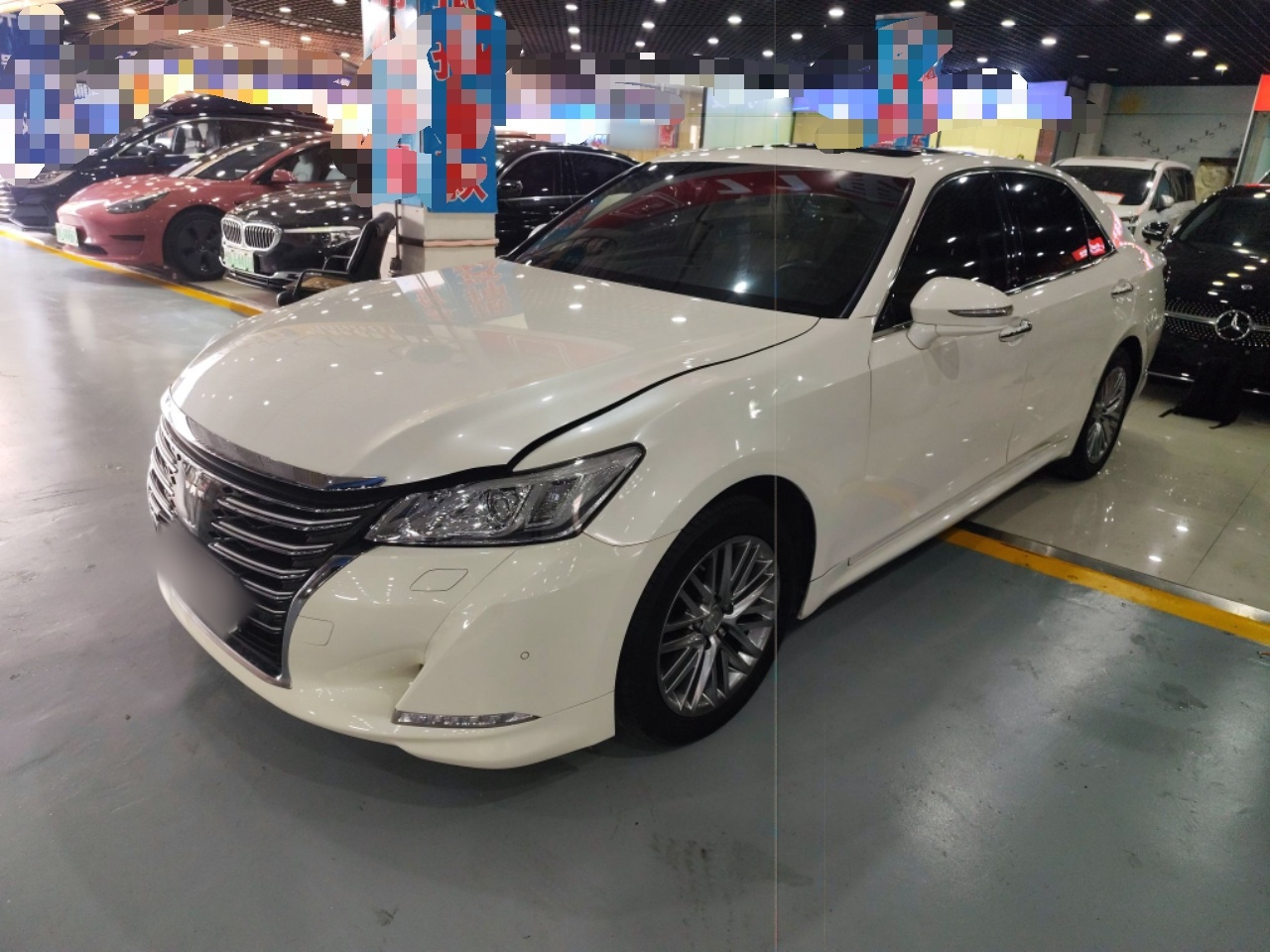 Toyota Crown 2015 Toyota Crown 2015 汽车图片