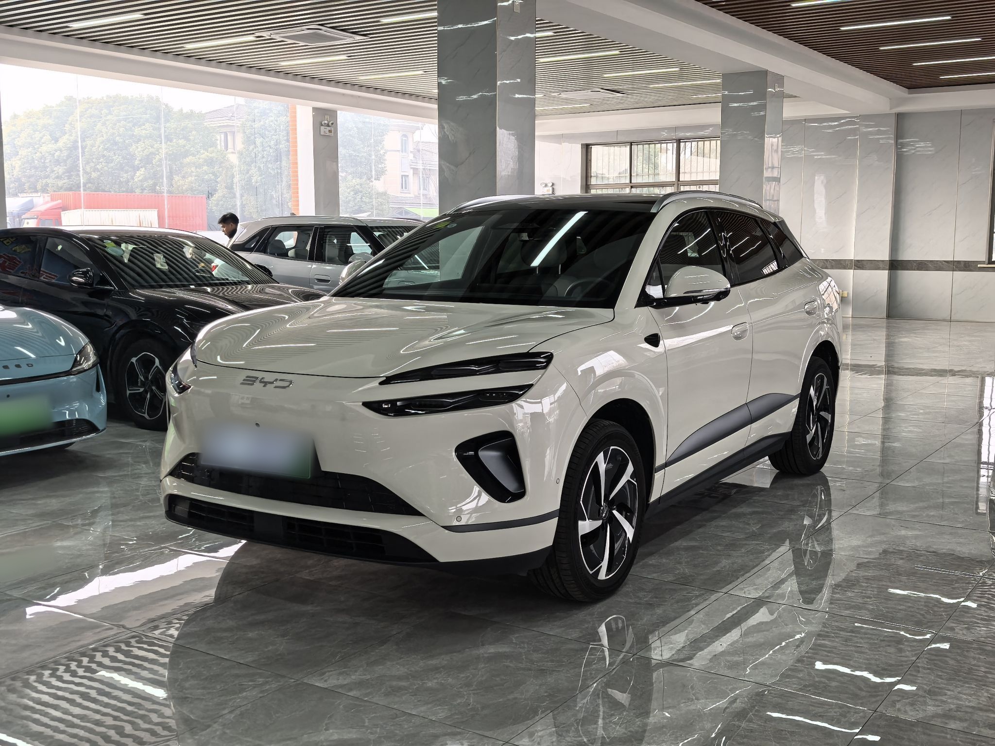 BYD Sea Lion 06 New Energy 2025 car image 