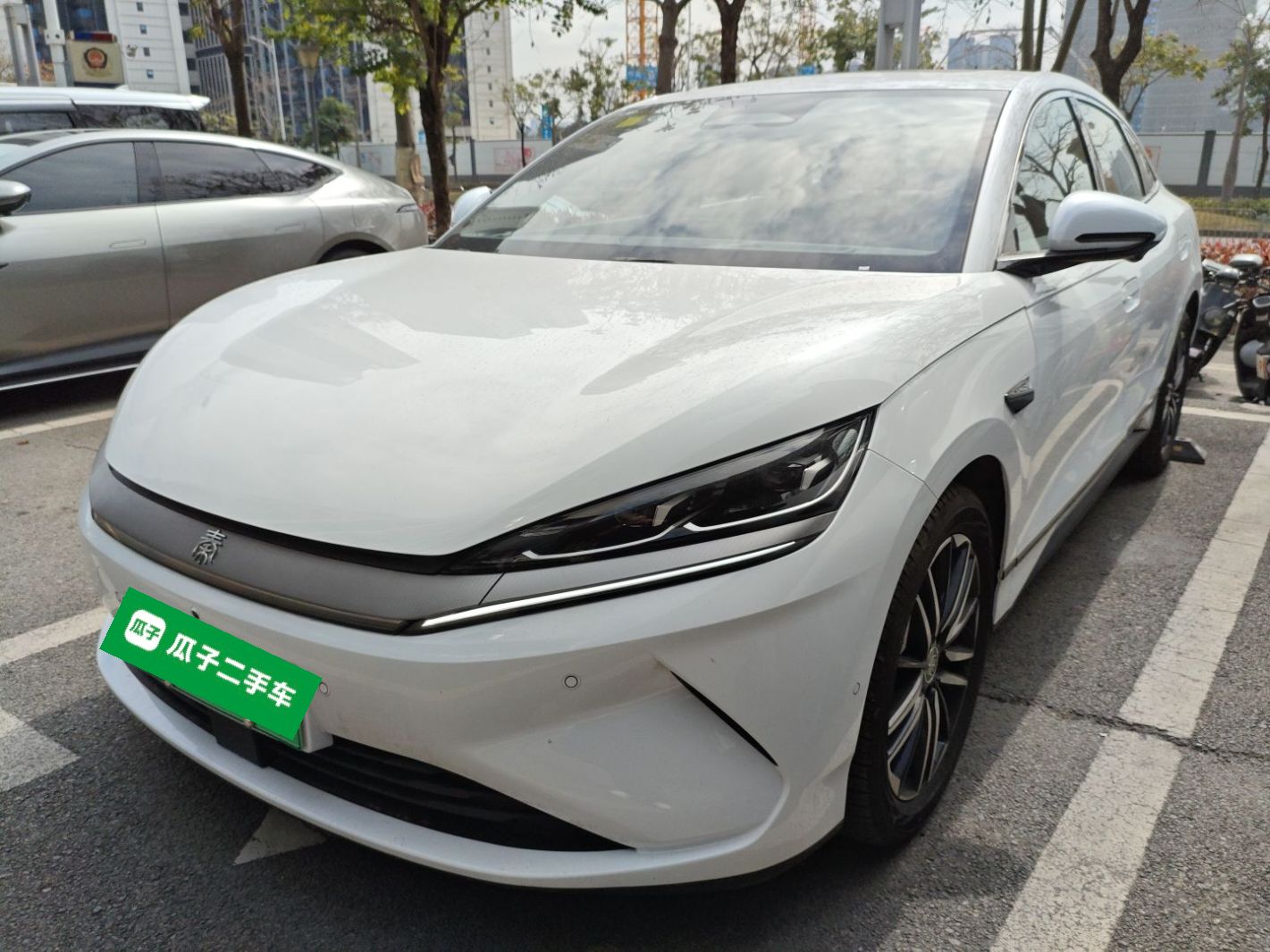 BYD Qin L 2025 immagine di auto 