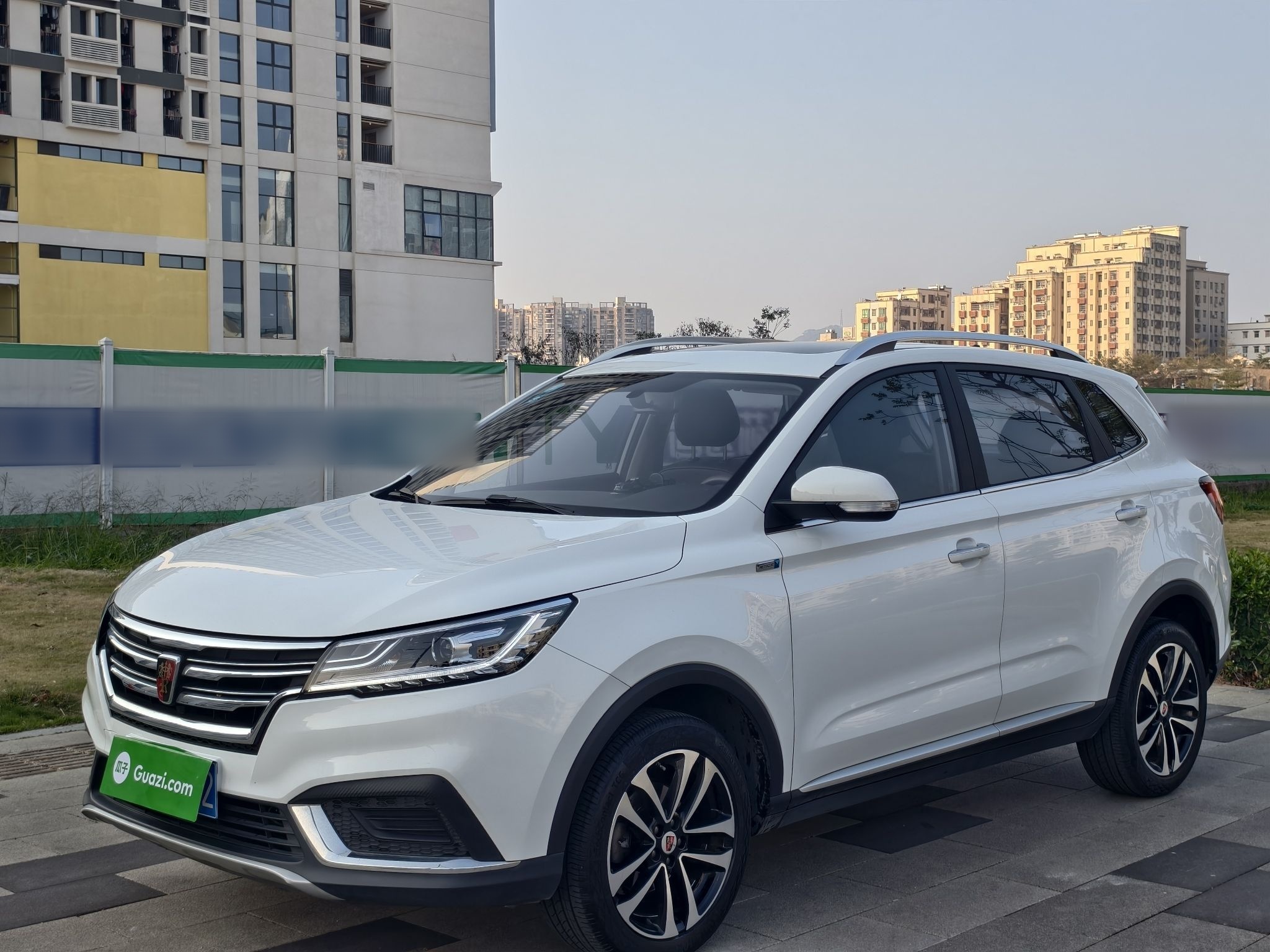 Roewe RX3 2020 car image 