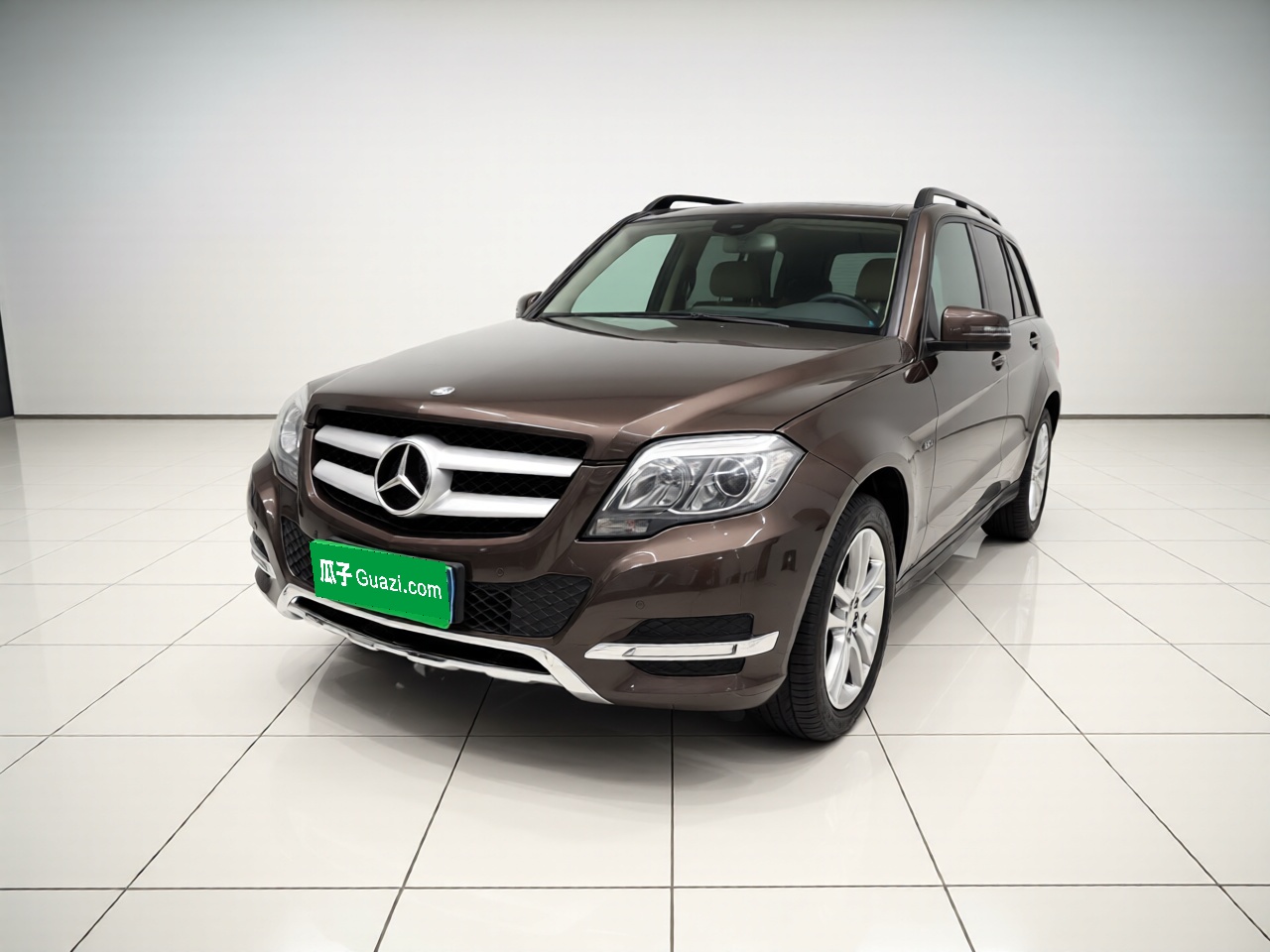 Mercedes-Benz GLK Class 2014 Mercedes-Benz GLK Class 2014 car image