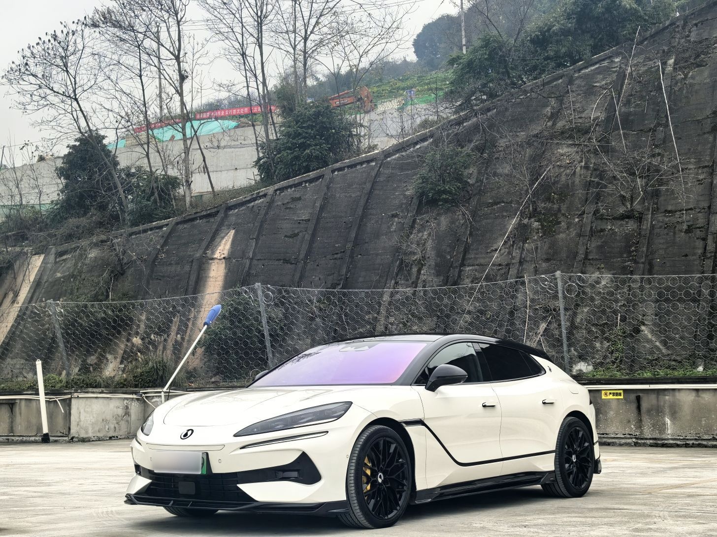 Denza Z9GT 2025 Denza Z9GT 2025 car image