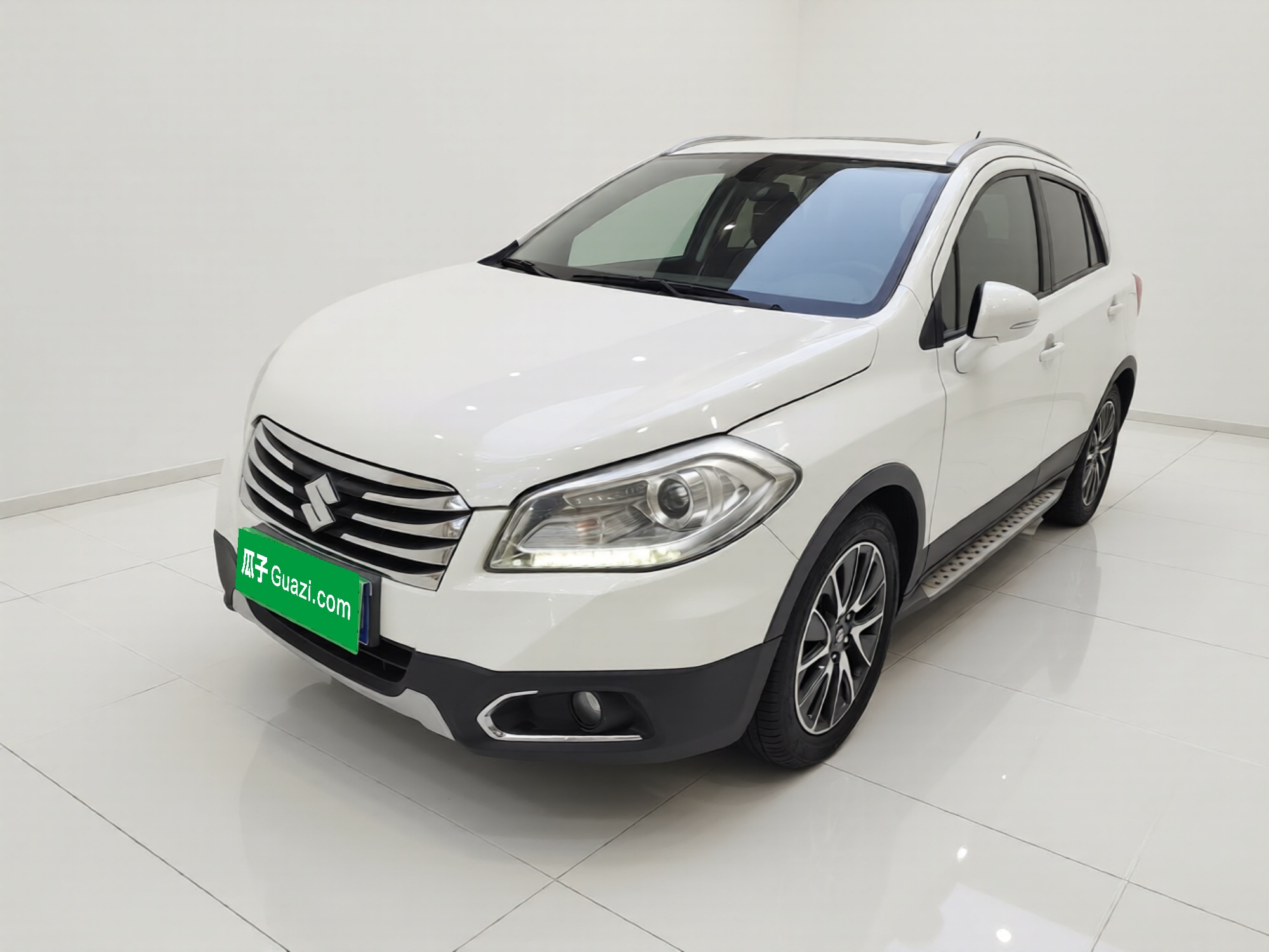 Suzuki S-Cross 2017 صورة سيارة 